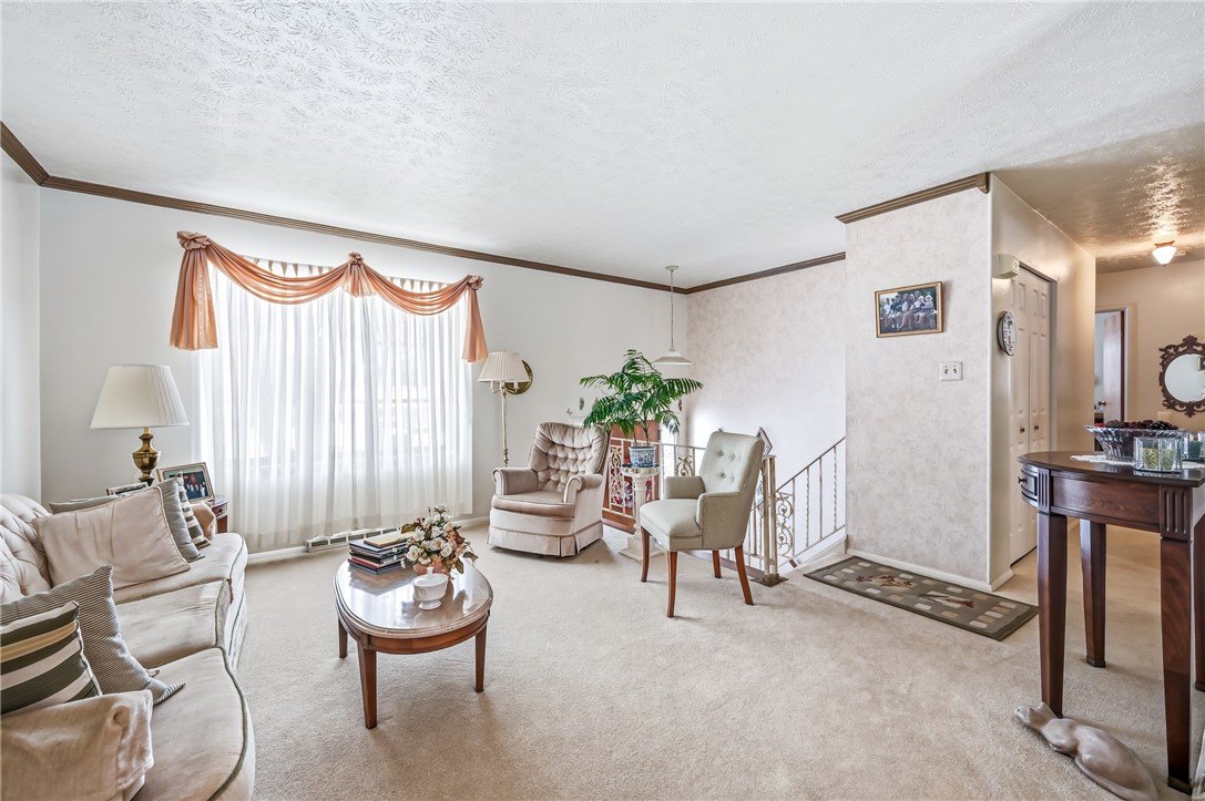 1416 Skyline Dr