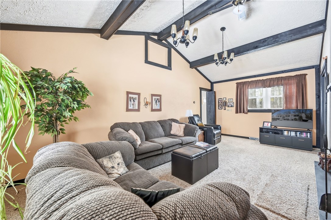 1416 Skyline Dr