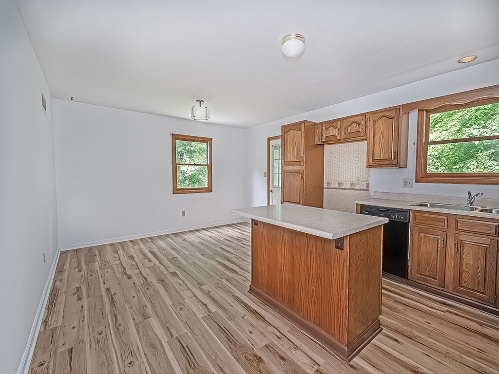 2551 Cole ROAD