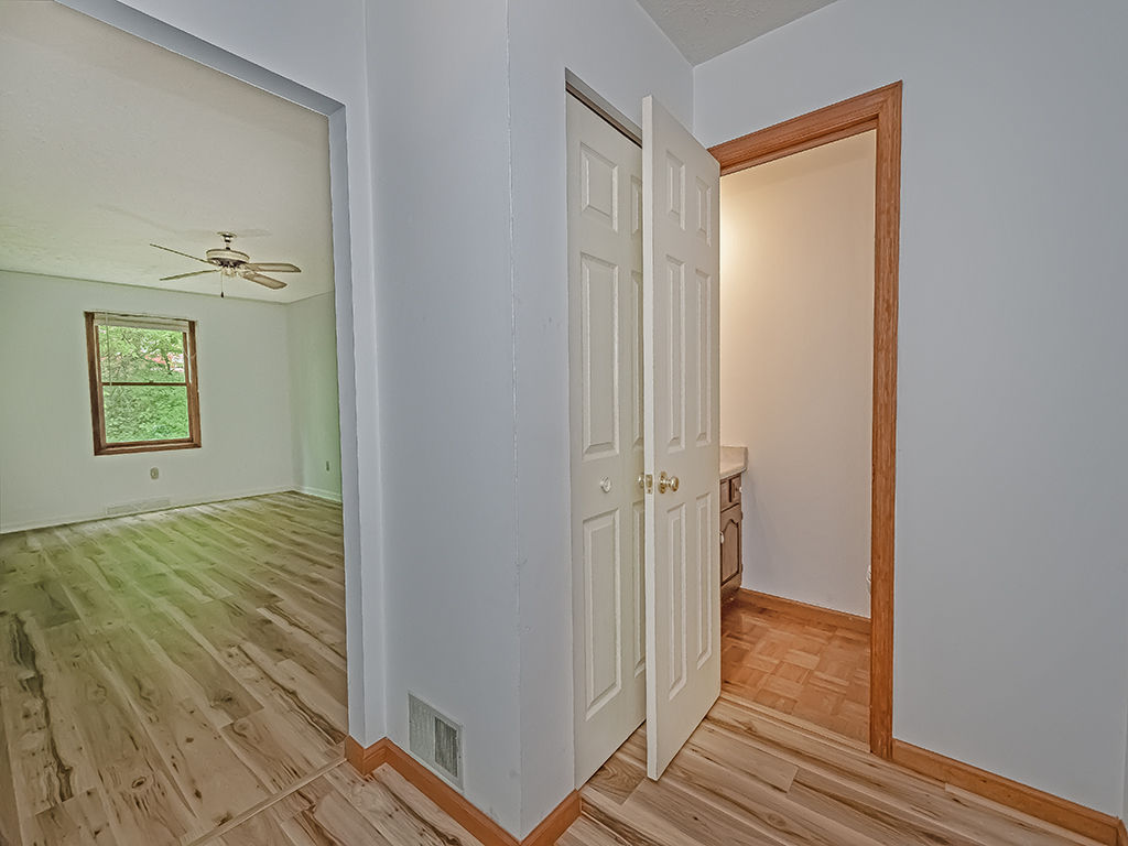 2551 Cole ROAD