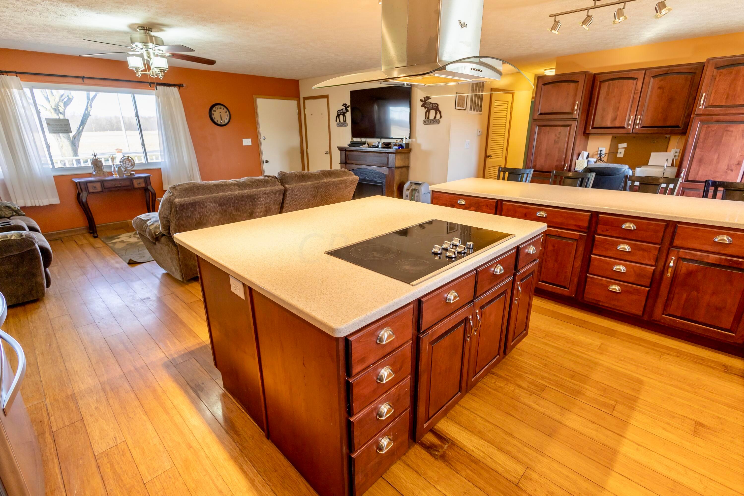 2517 Marion Cardington Road E