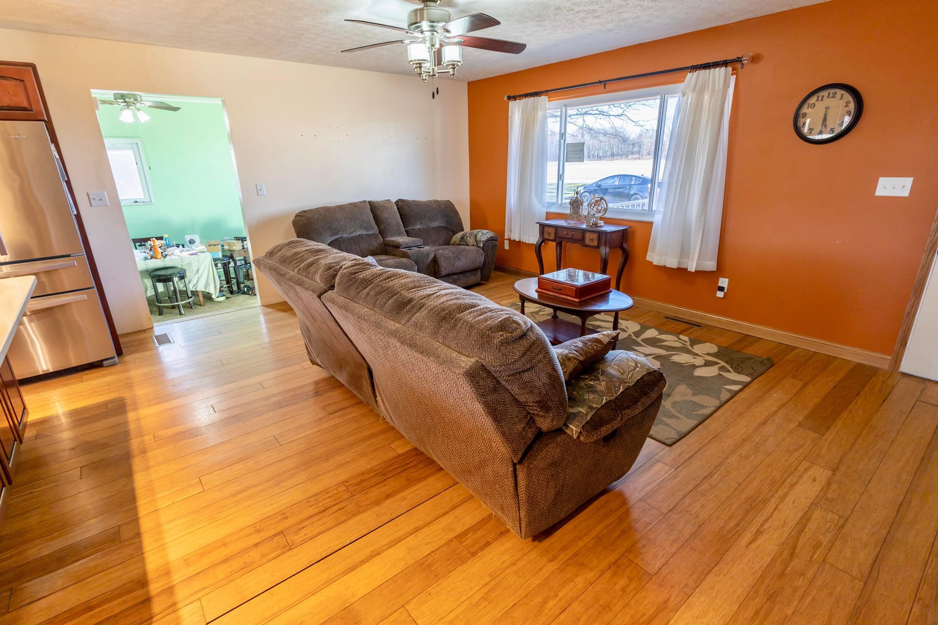 2517 Marion Cardington Road E