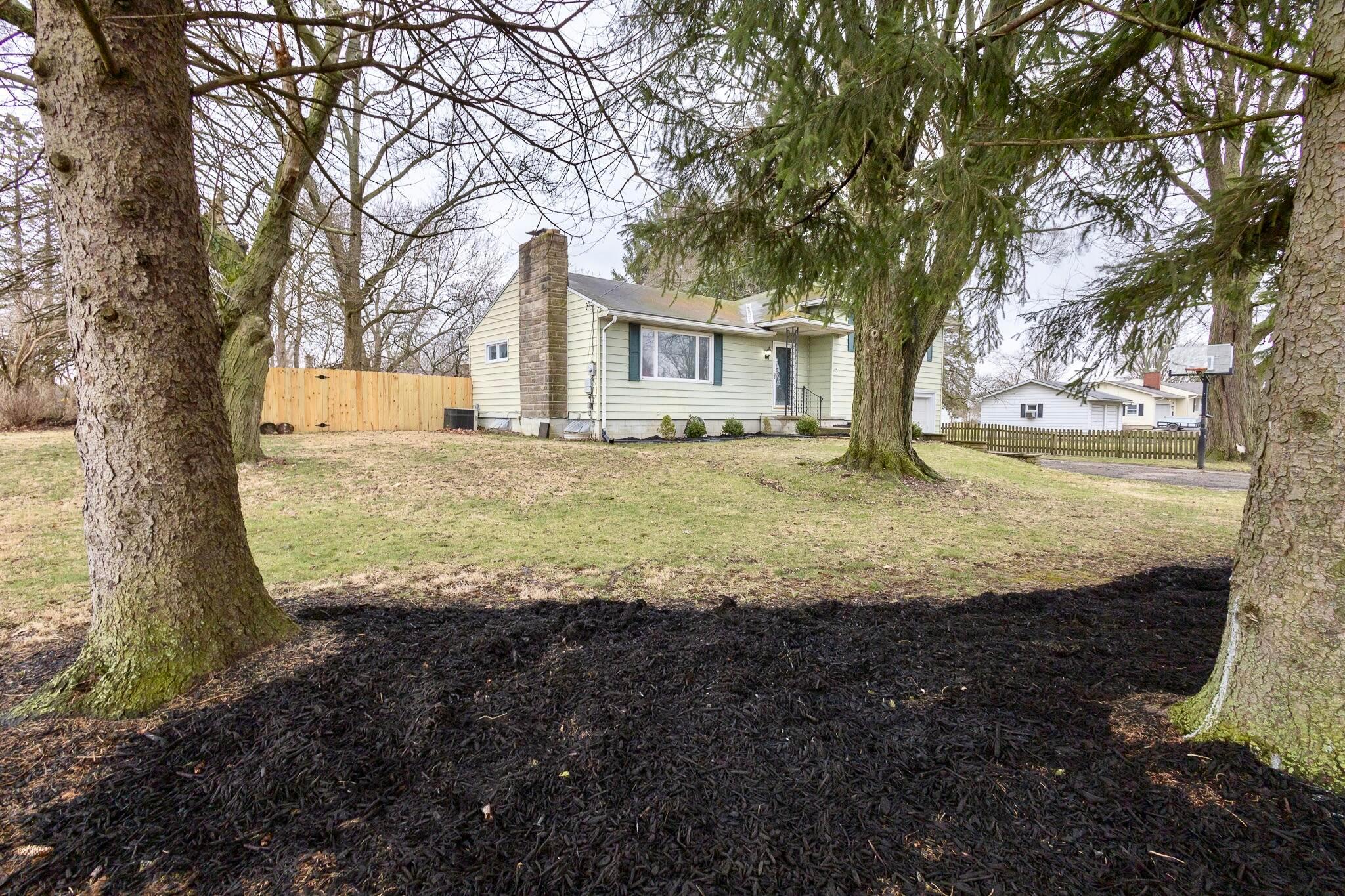 810 Richland Terrace