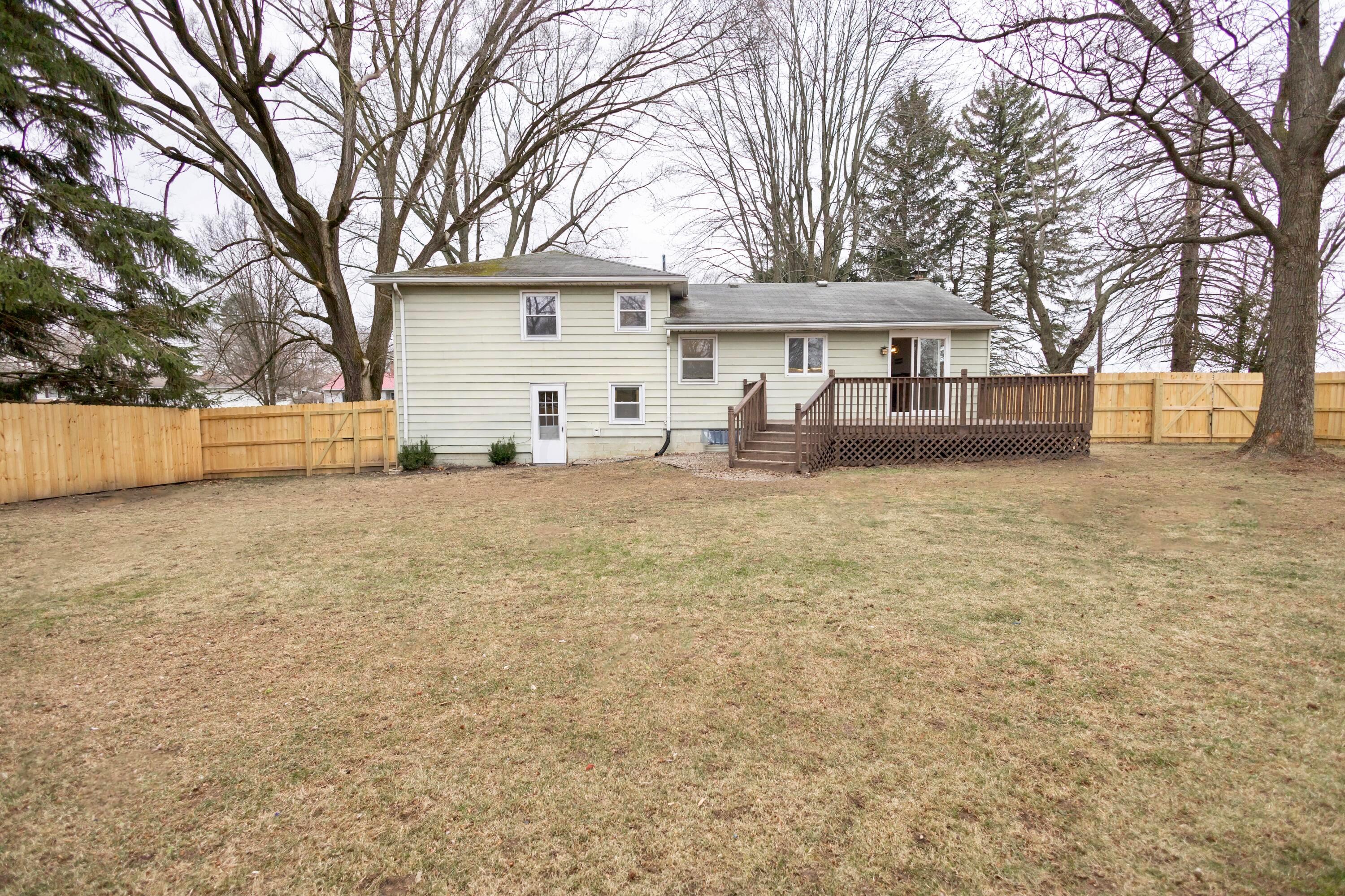 810 Richland Terrace