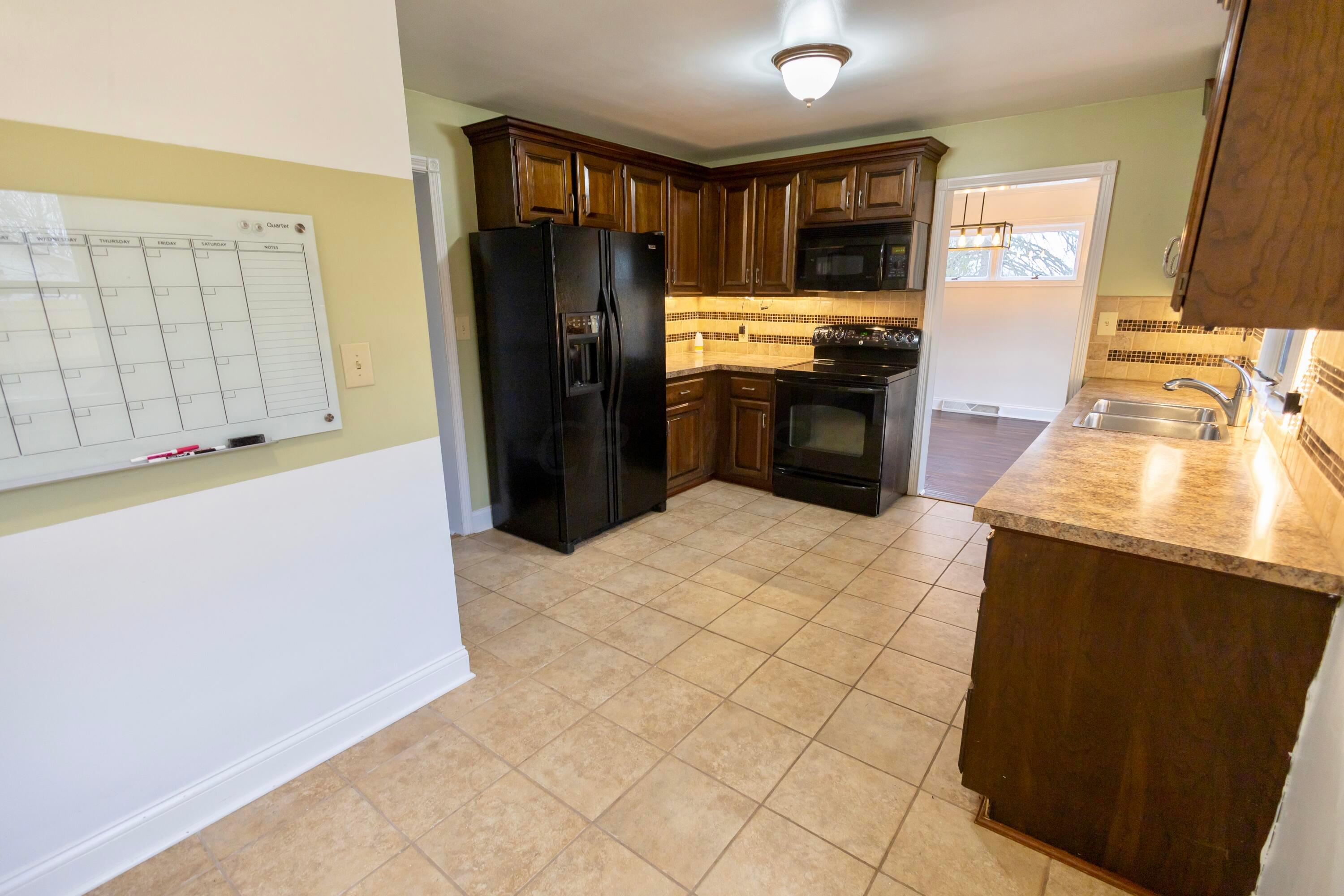 810 Richland Terrace