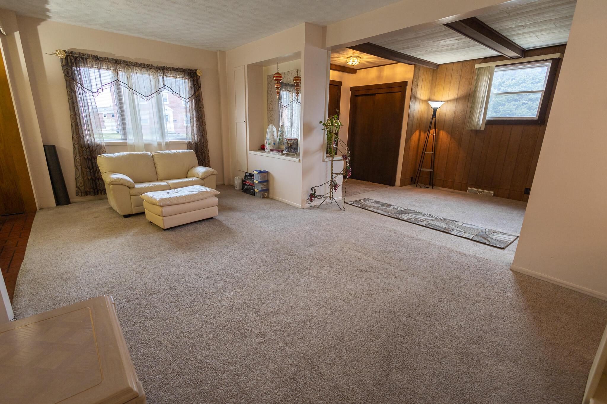 458 N Prospect Street