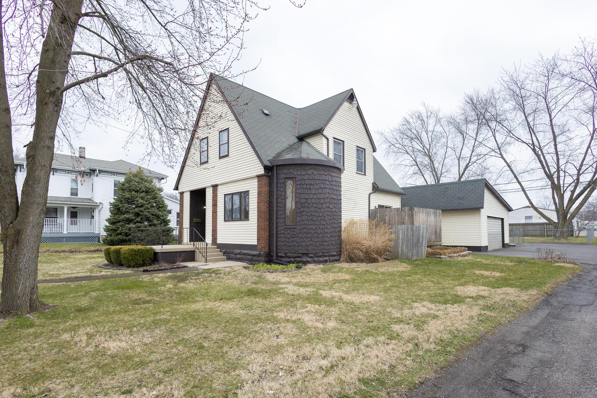 458 N Prospect Street