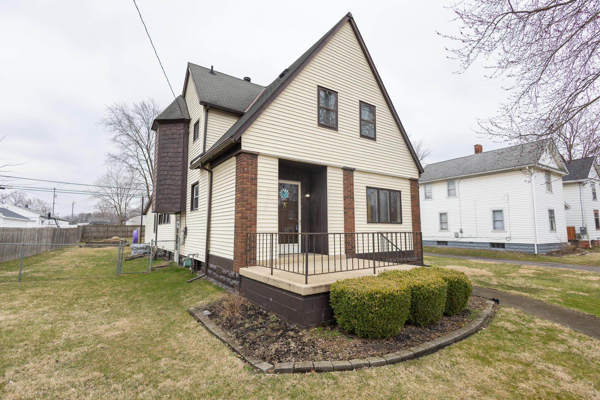 458 N Prospect Street