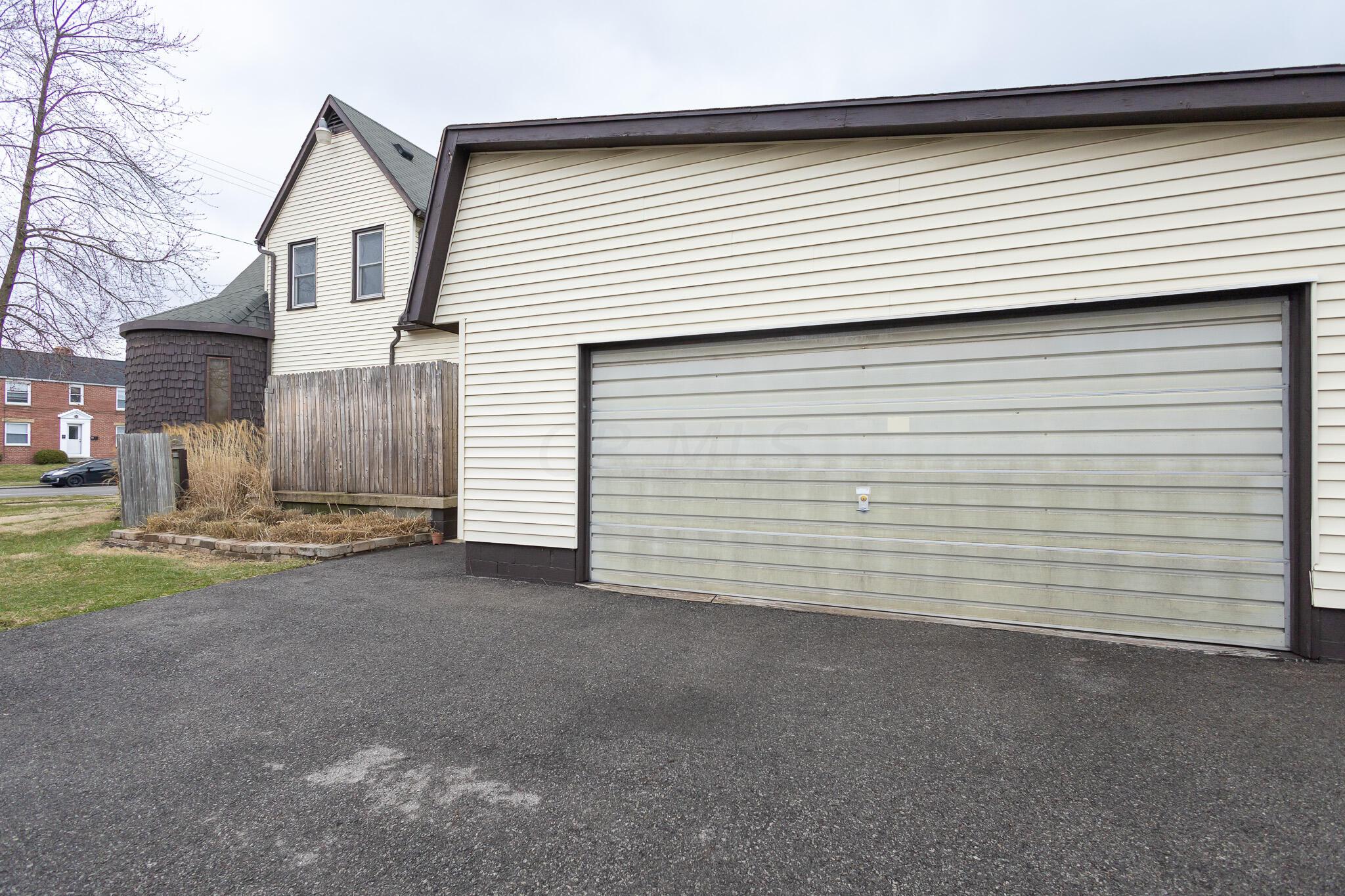 458 N Prospect Street