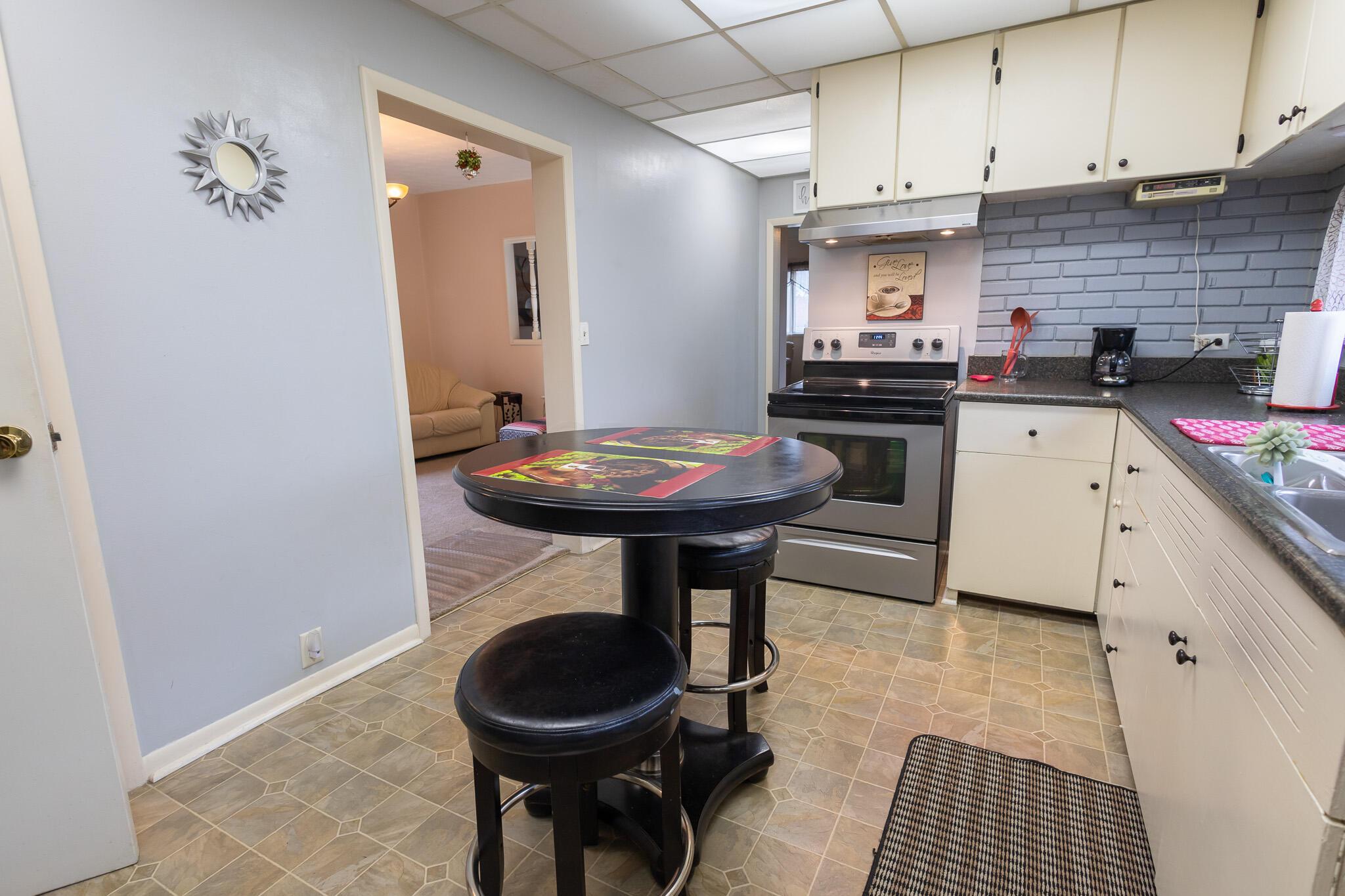 458 N Prospect Street