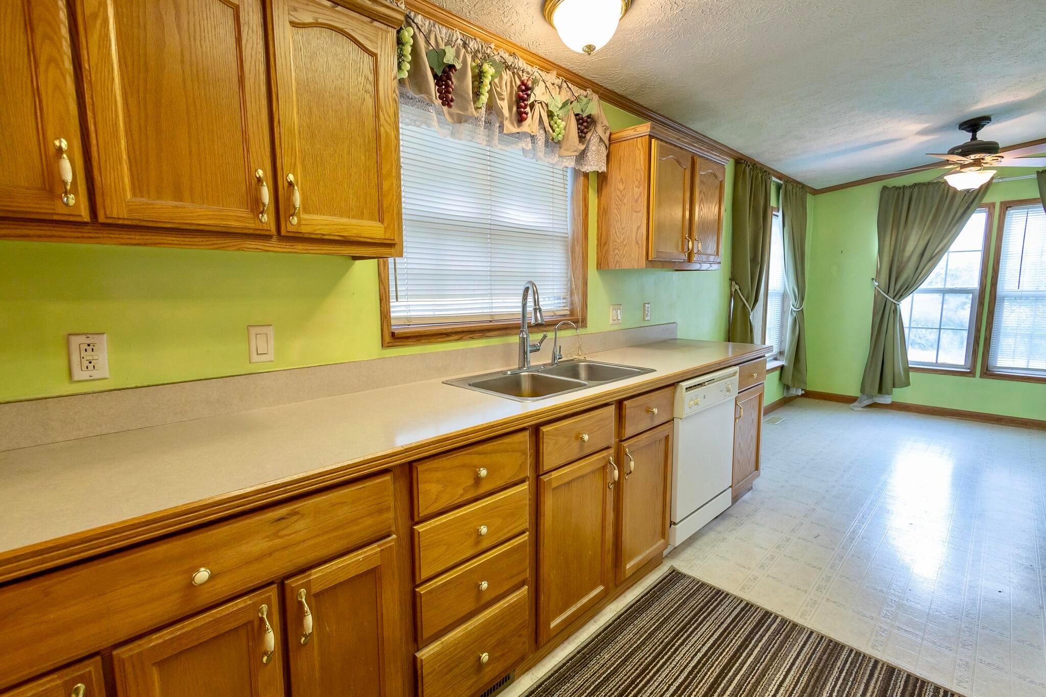 1464 Township Highway 72