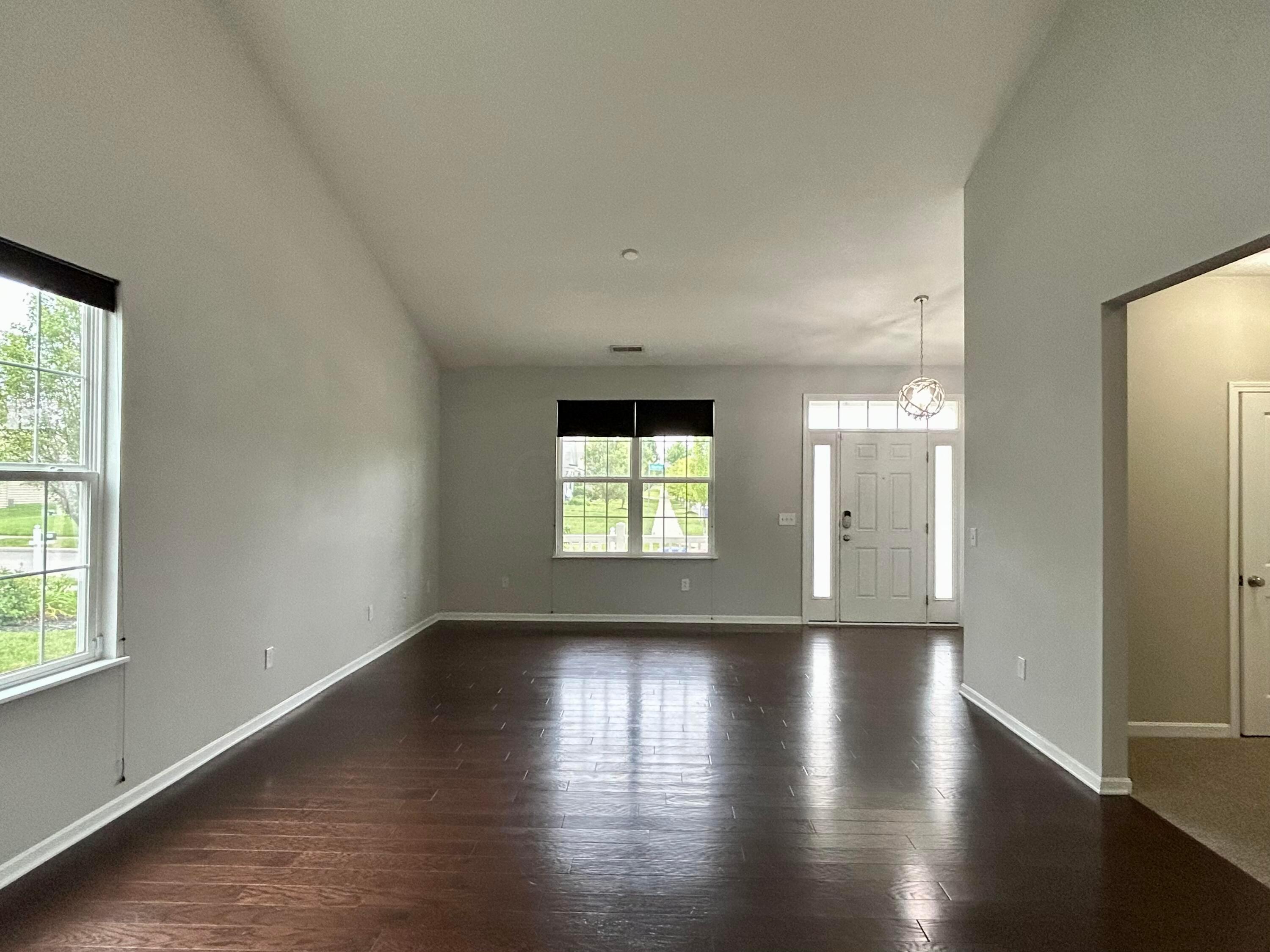 5216 Wildcat Falls Drive