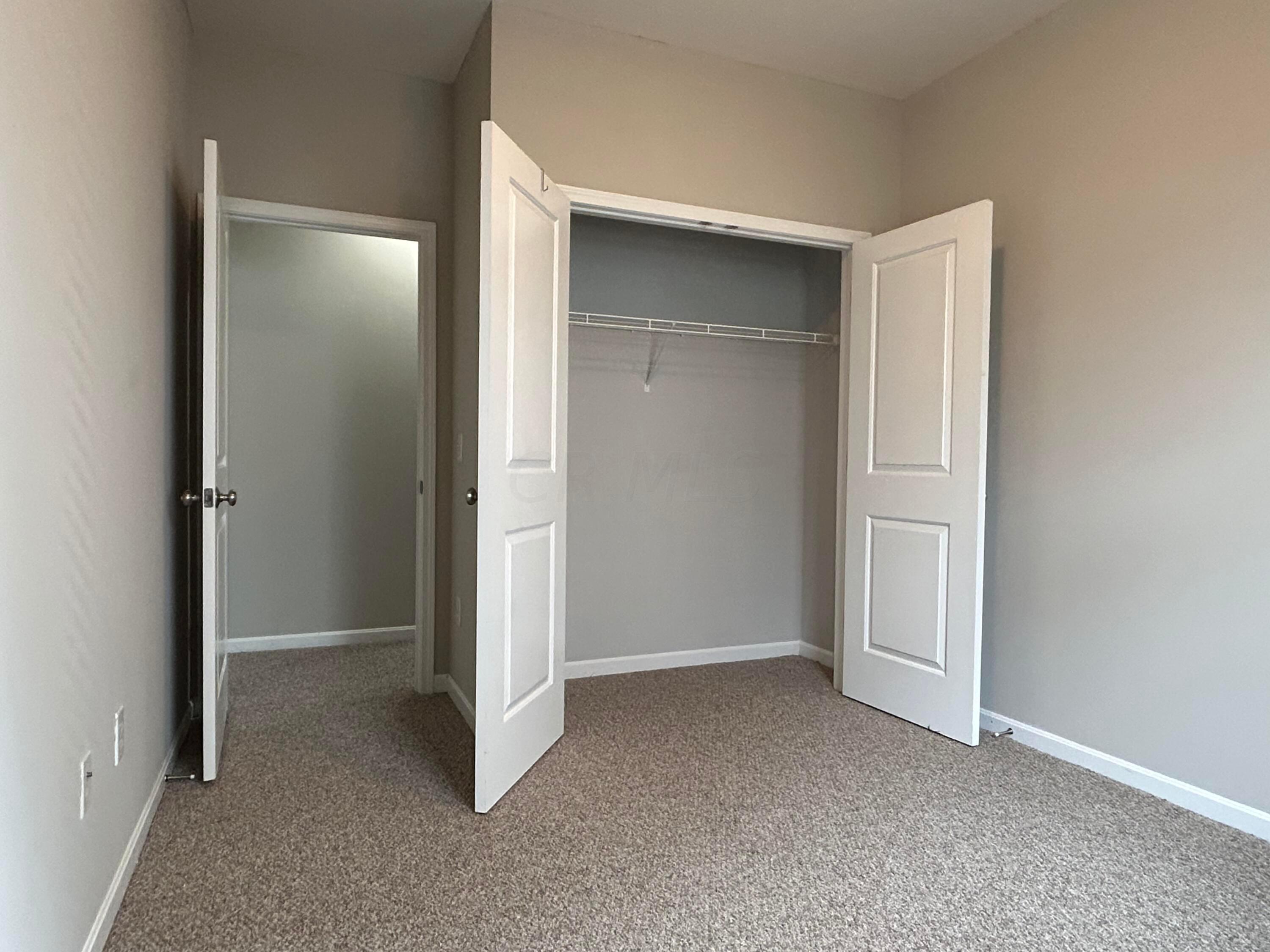 5216 Wildcat Falls Drive