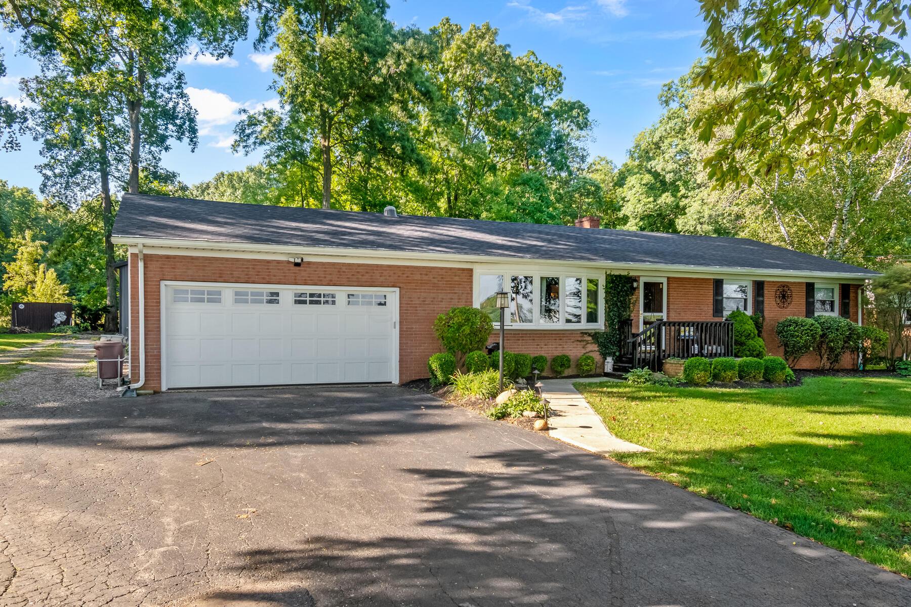 795 Irvin Shoots Road E