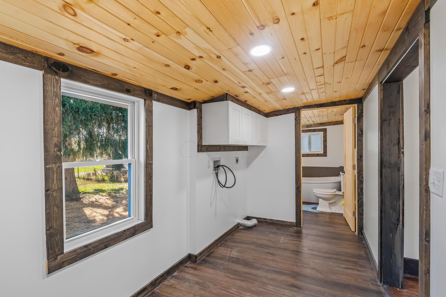 115 W Bomford Street