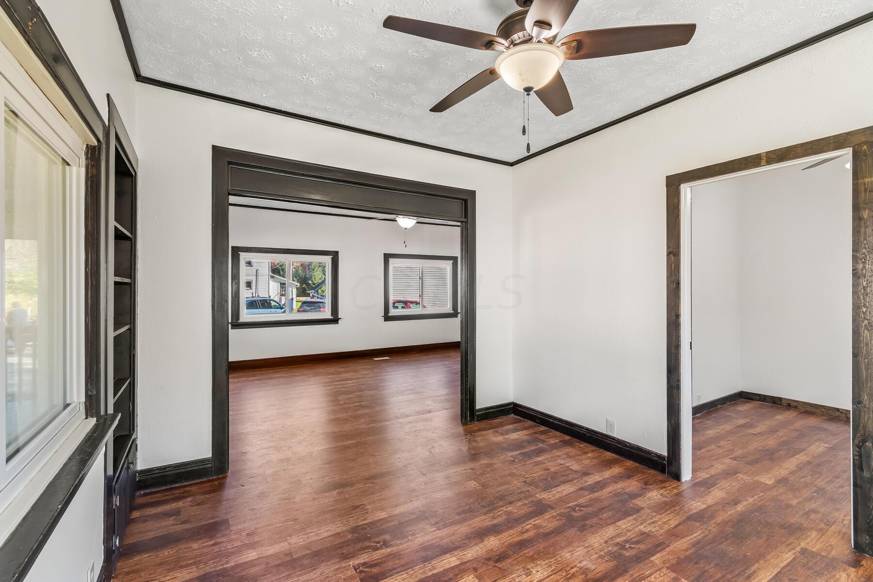 115 W Bomford Street