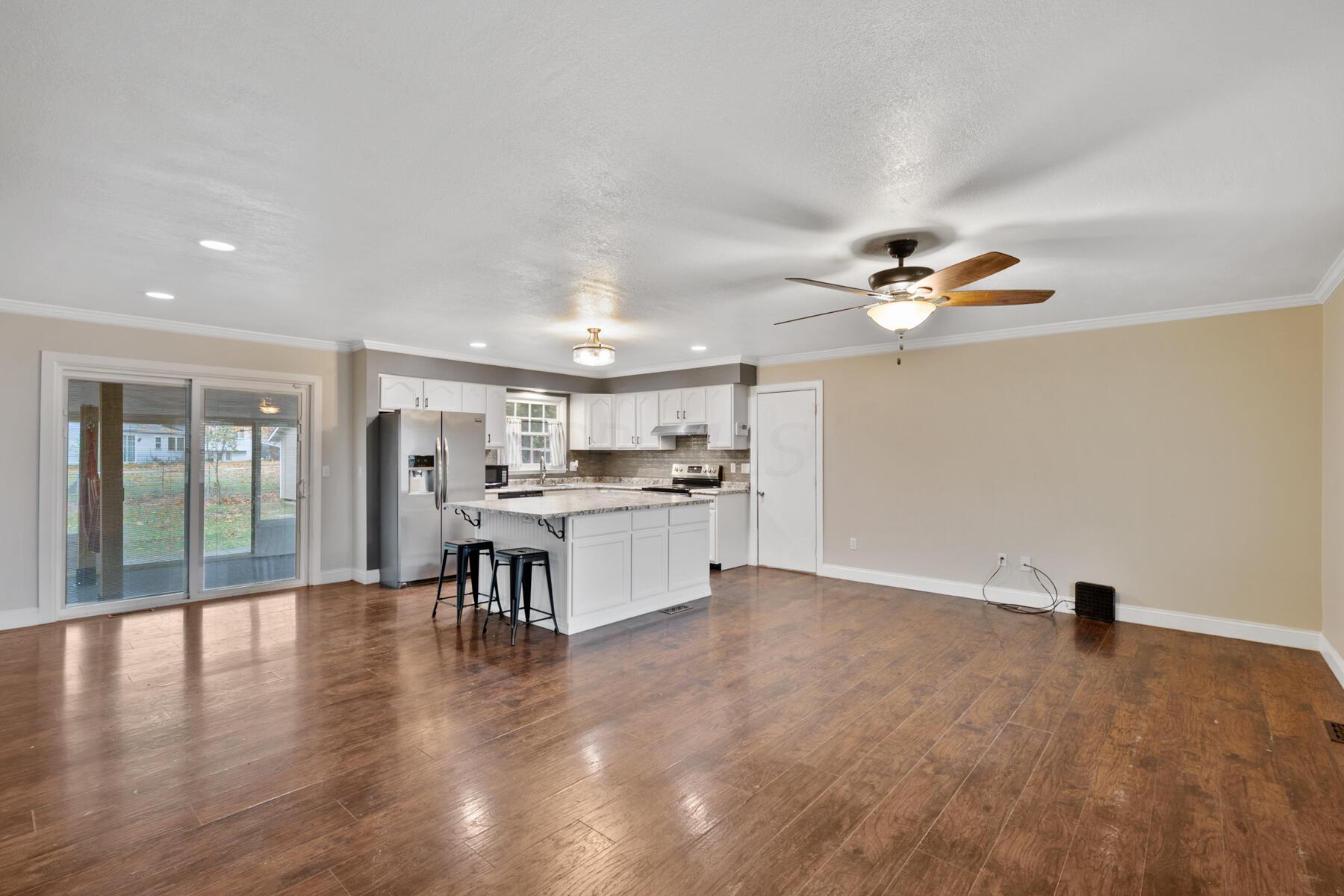 1040 Champagne Drive