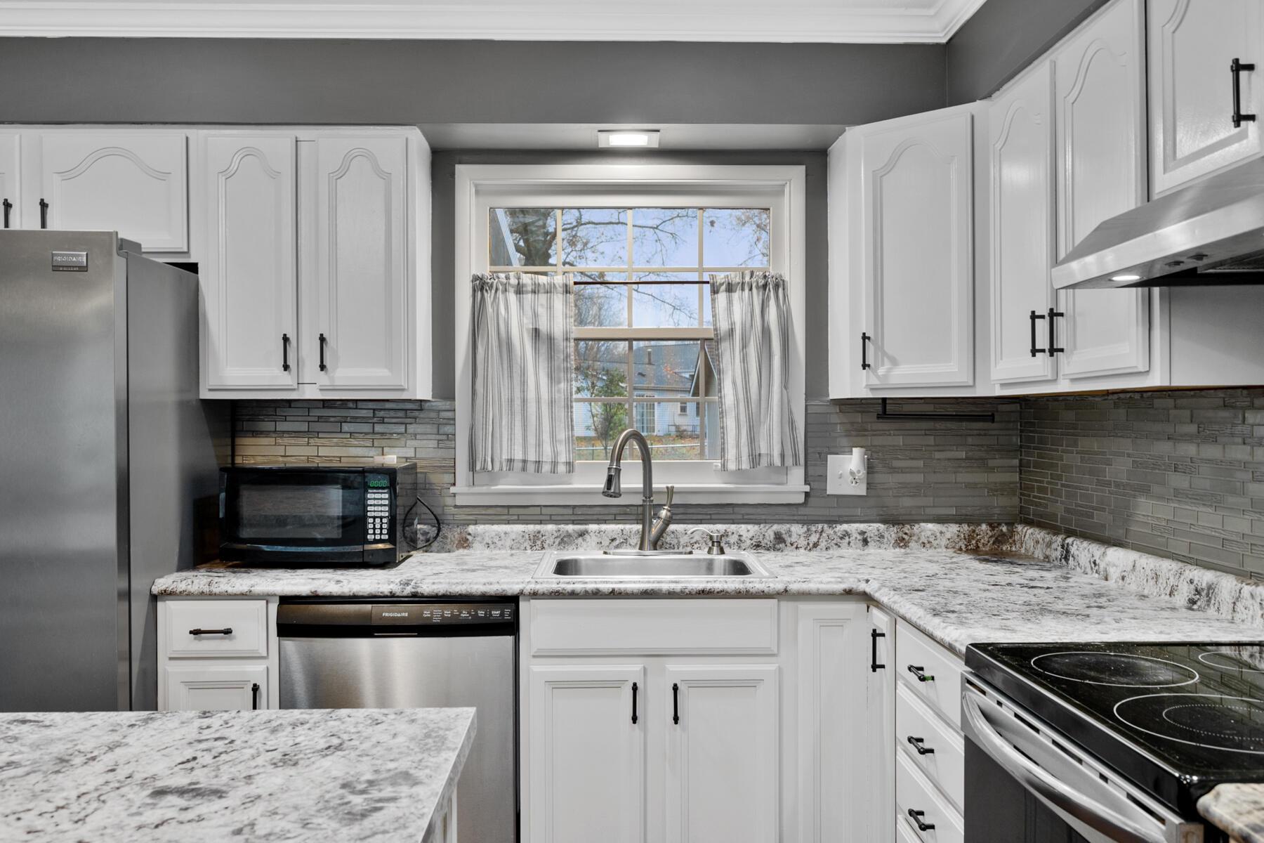 1040 Champagne Drive