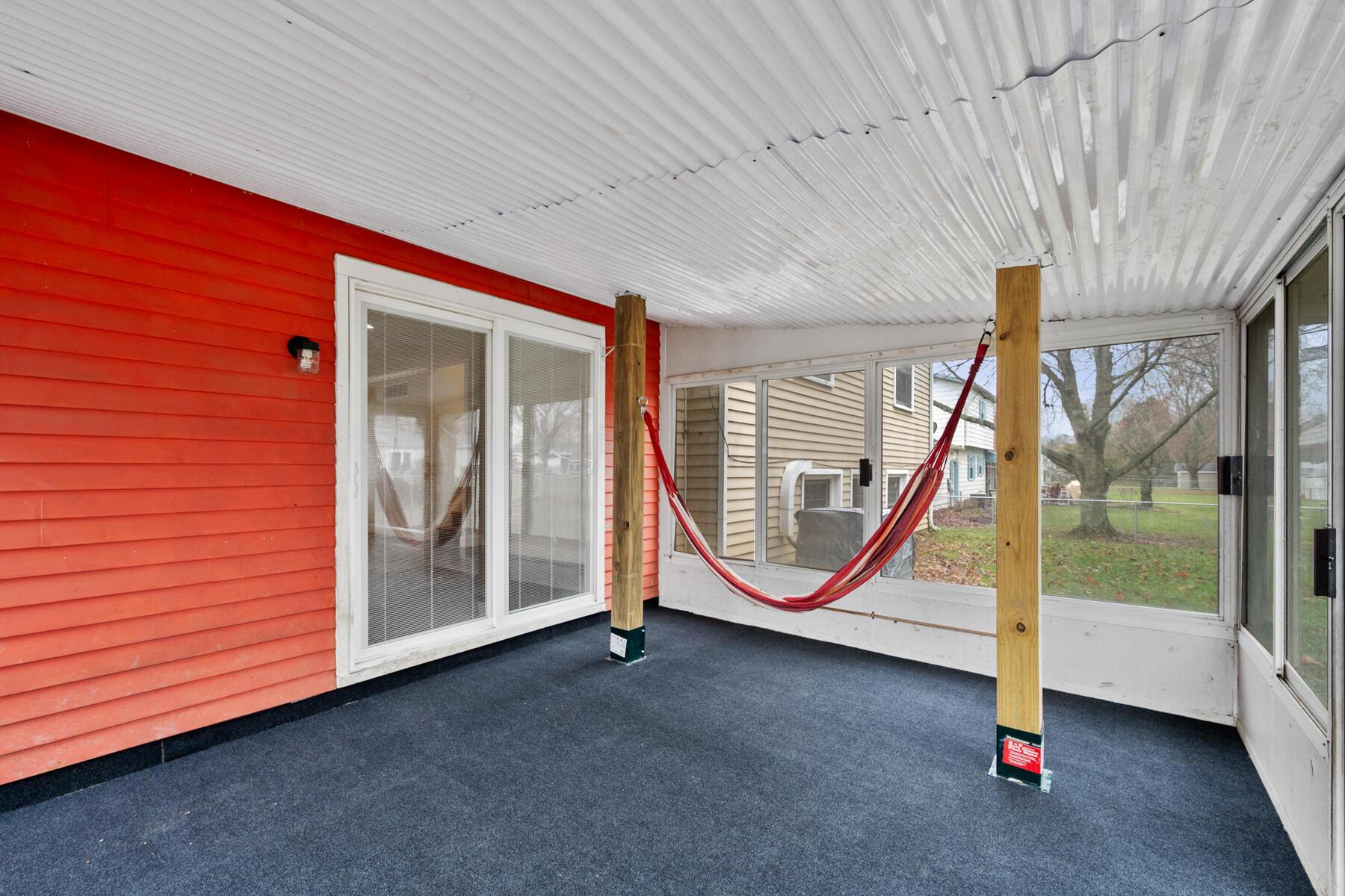 1040 Champagne Drive