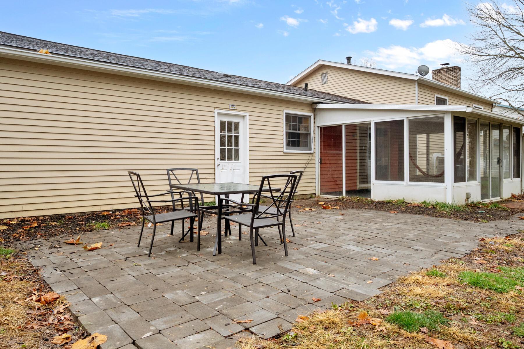 1040 Champagne Drive