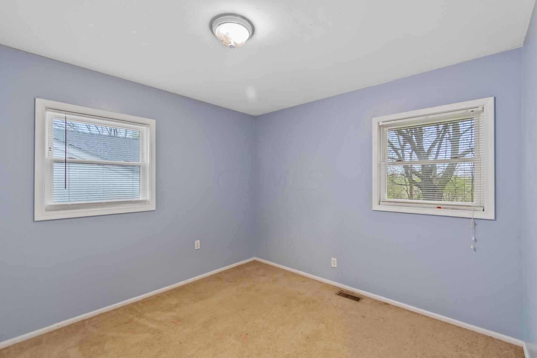 1127 Fairwood Avenue