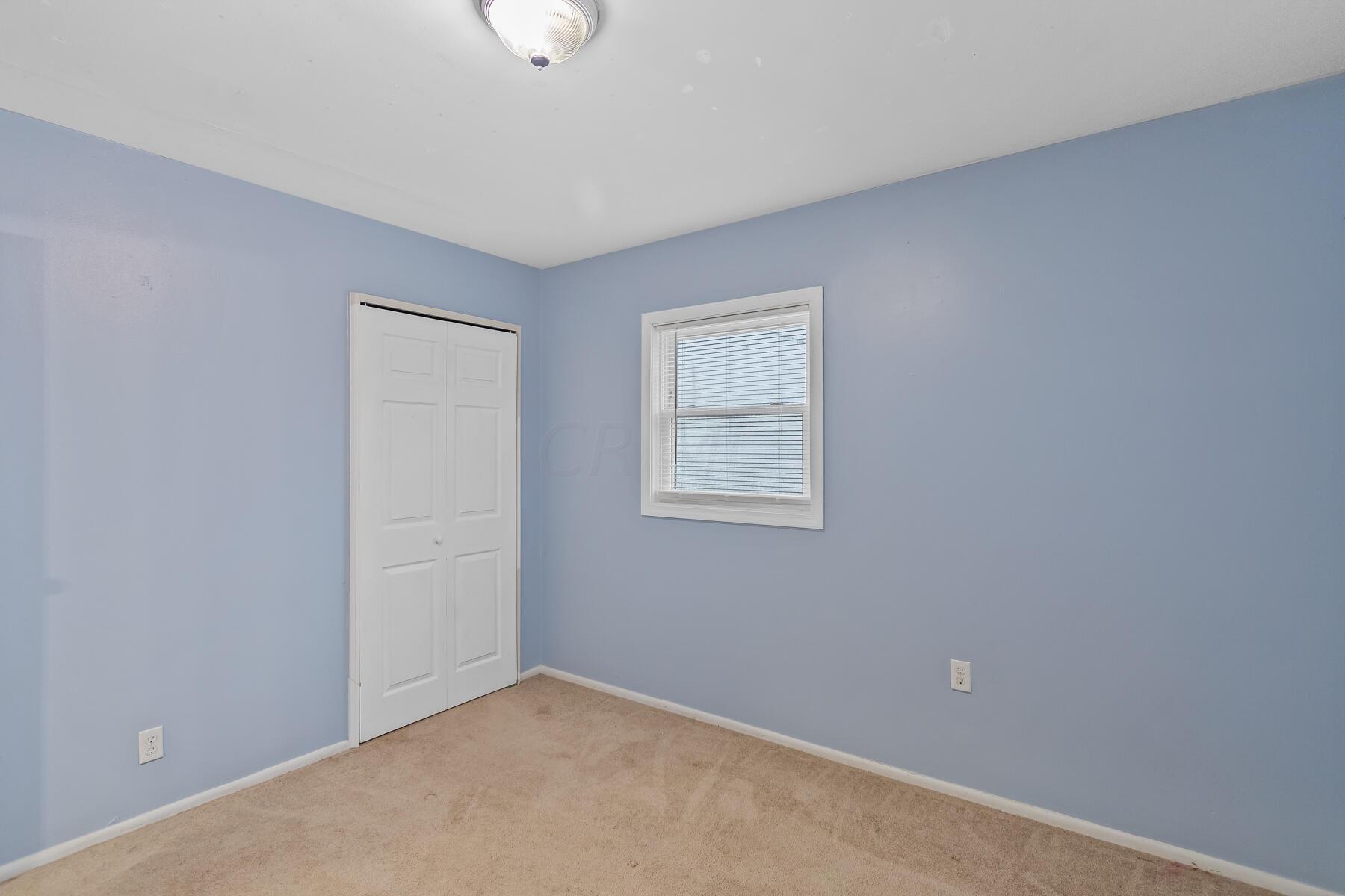 1127 Fairwood Avenue