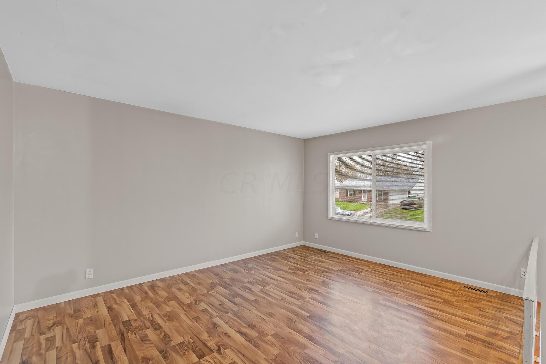 1127 Fairwood Avenue