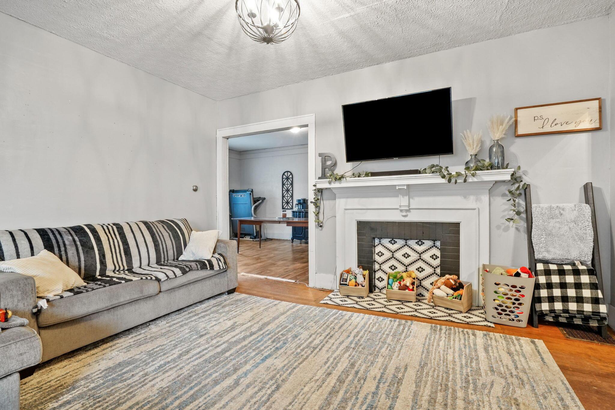 336 Lafayette Street