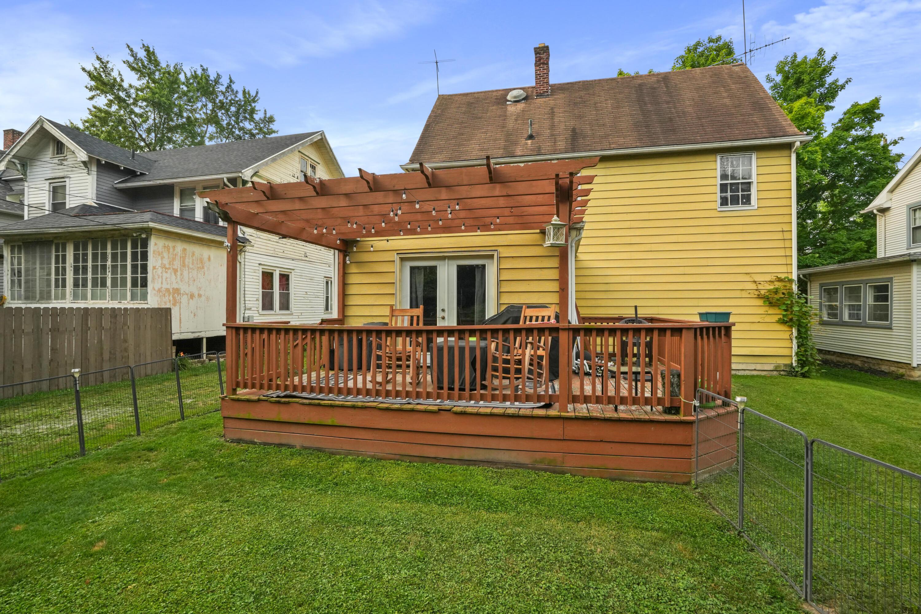 336 Lafayette Street