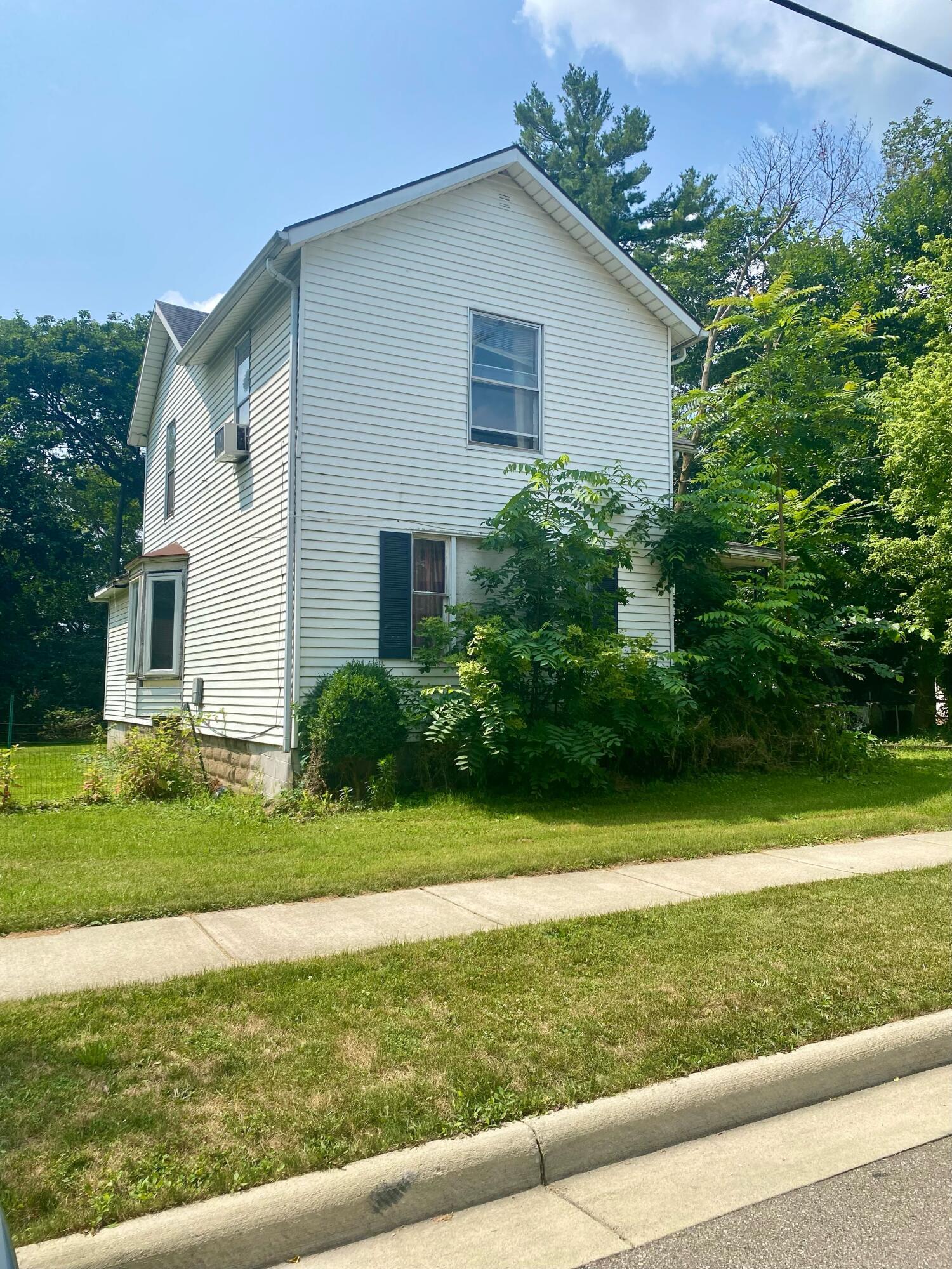 443 E Farming Street