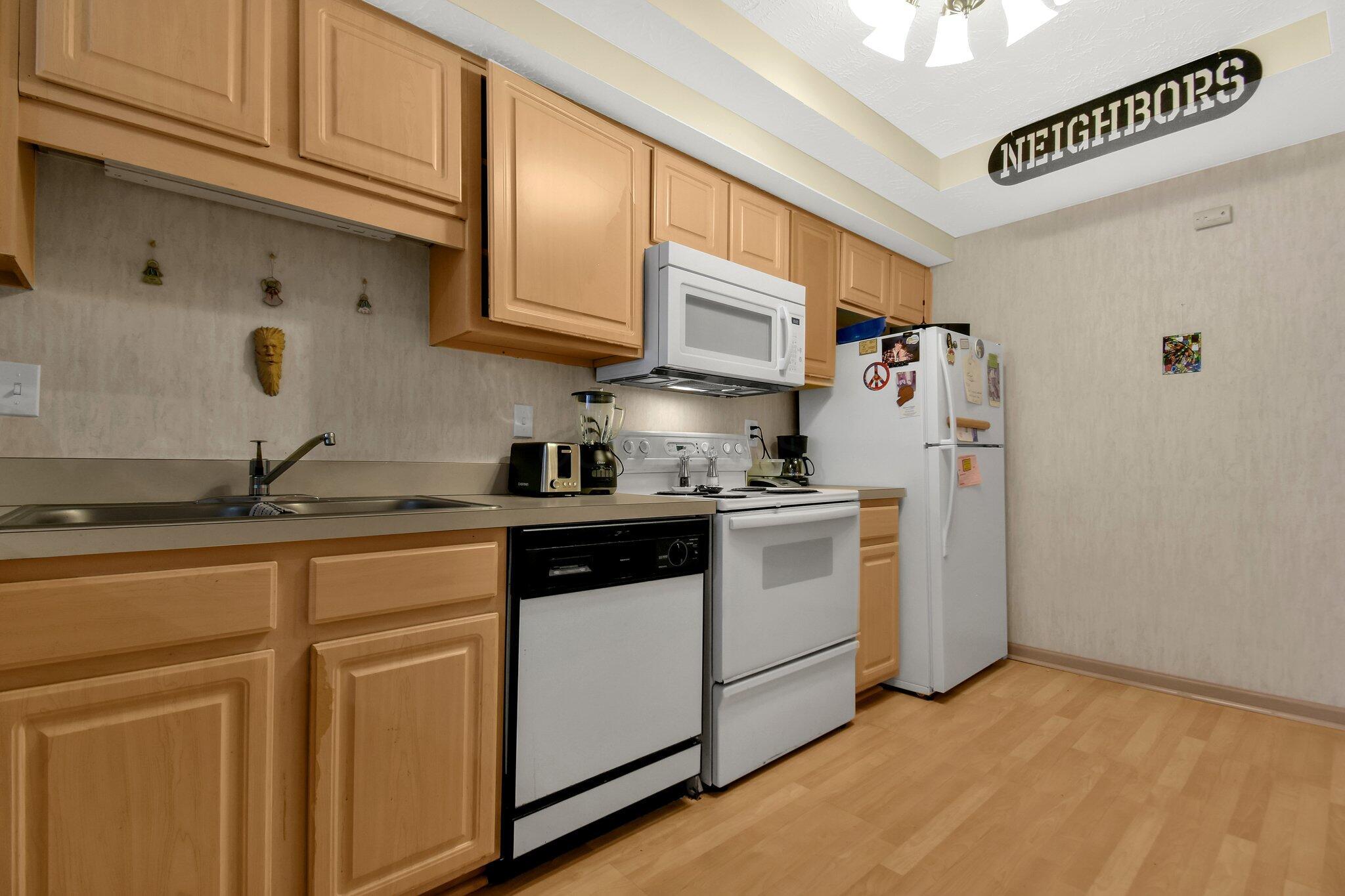 696 Hampton Woods Drive