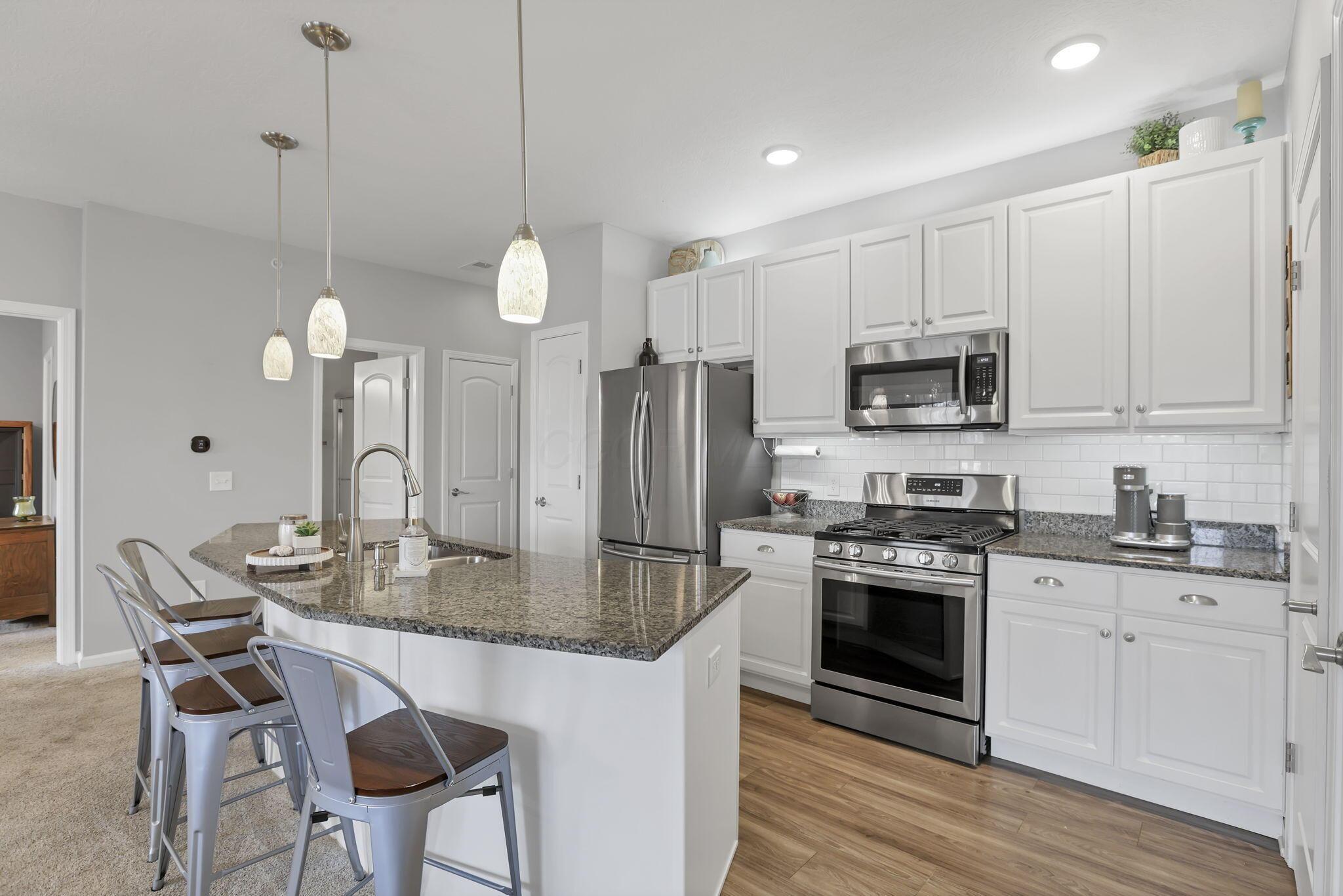 96 Lakes At Cheshire Drive