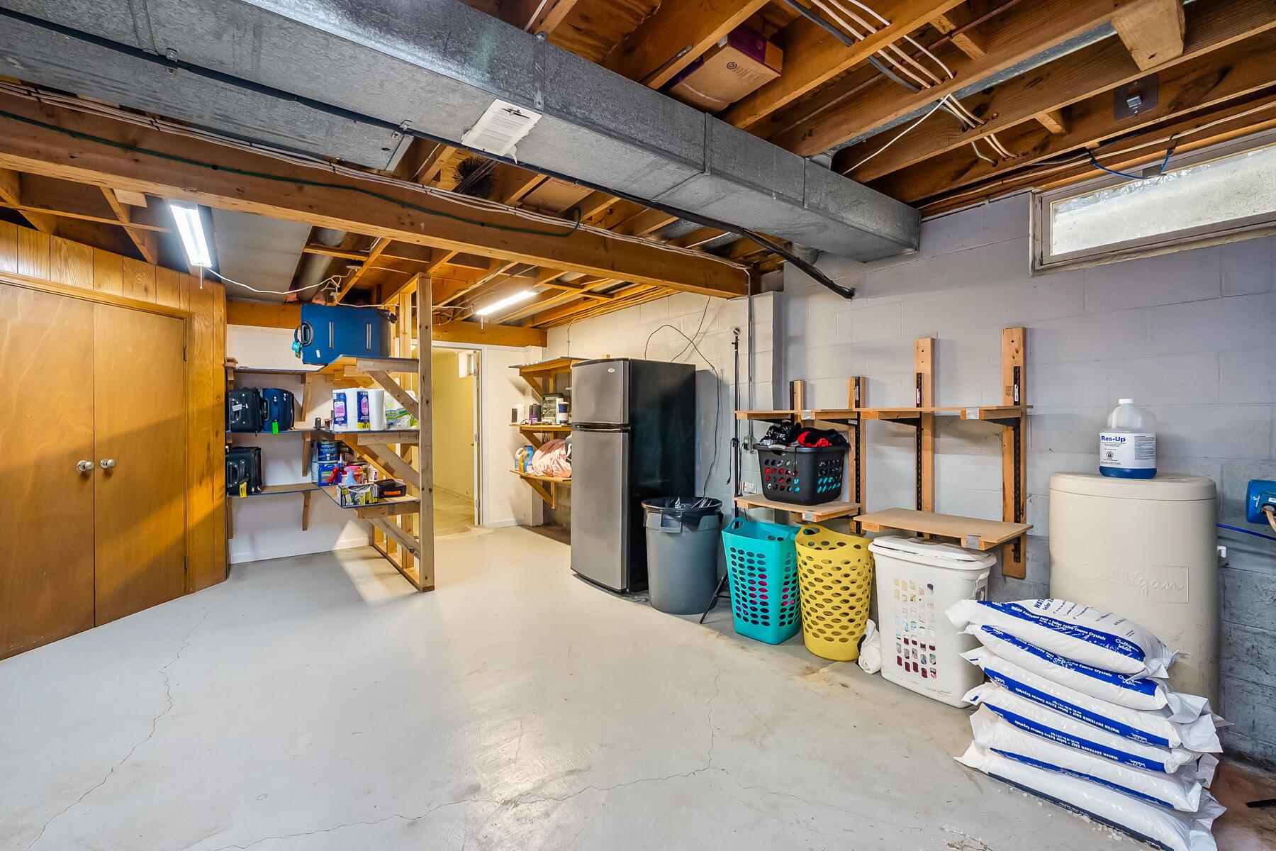 7753 Merchant Road