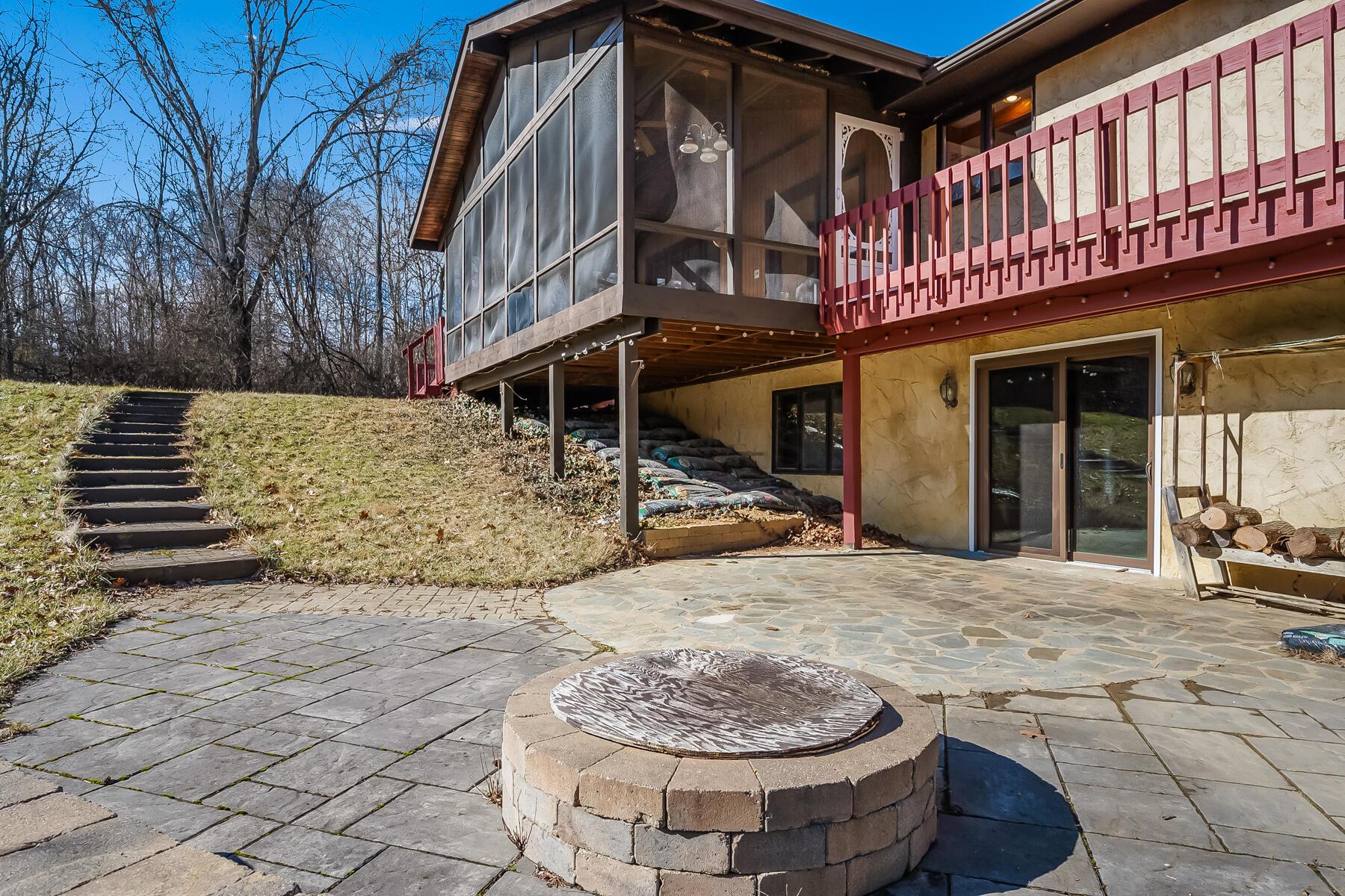 7753 Merchant Road