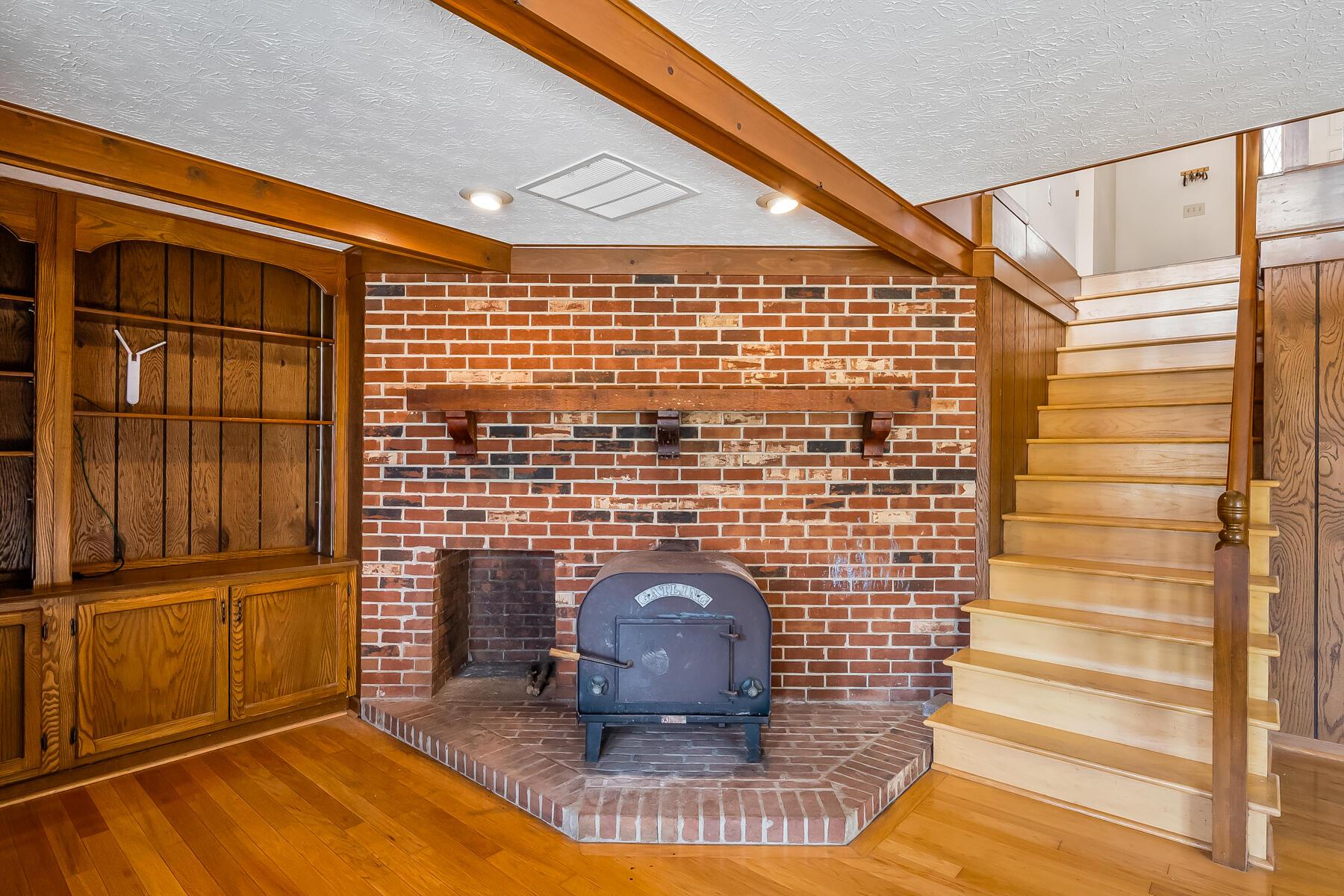 7753 Merchant Road
