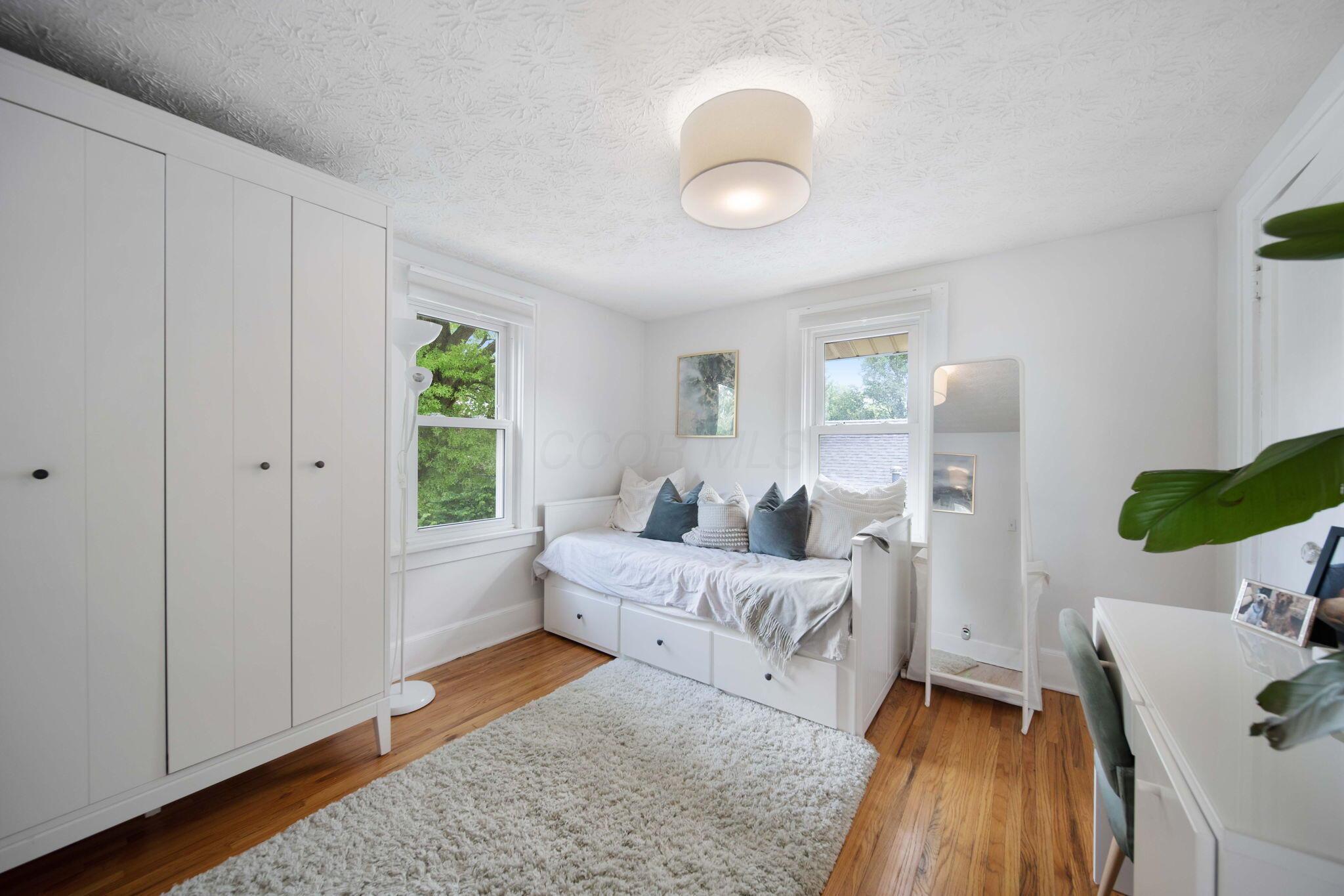 544 Melrose Avenue
