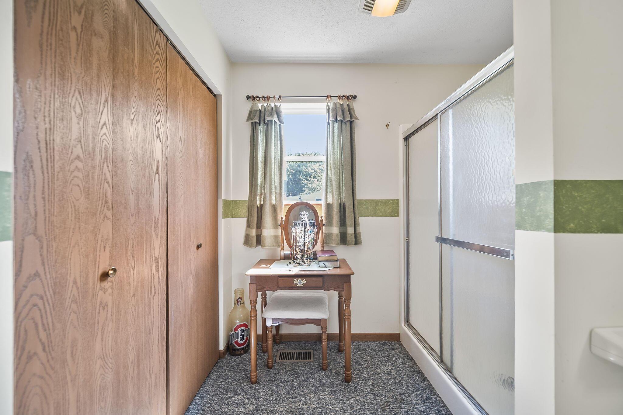 1250 Grenada Drive