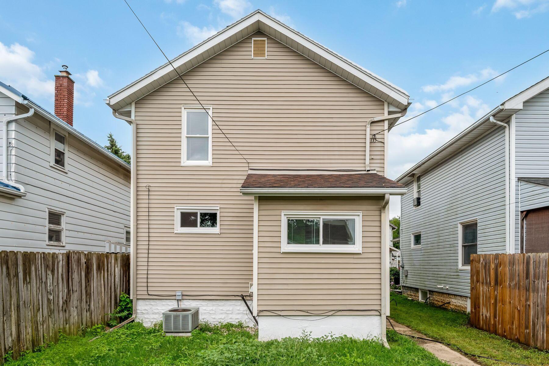 645 Henry Street