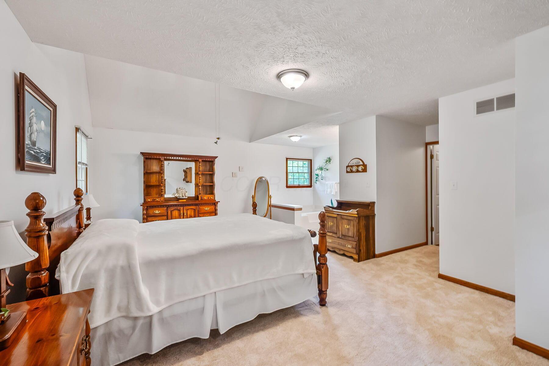 4808 Hughes Road