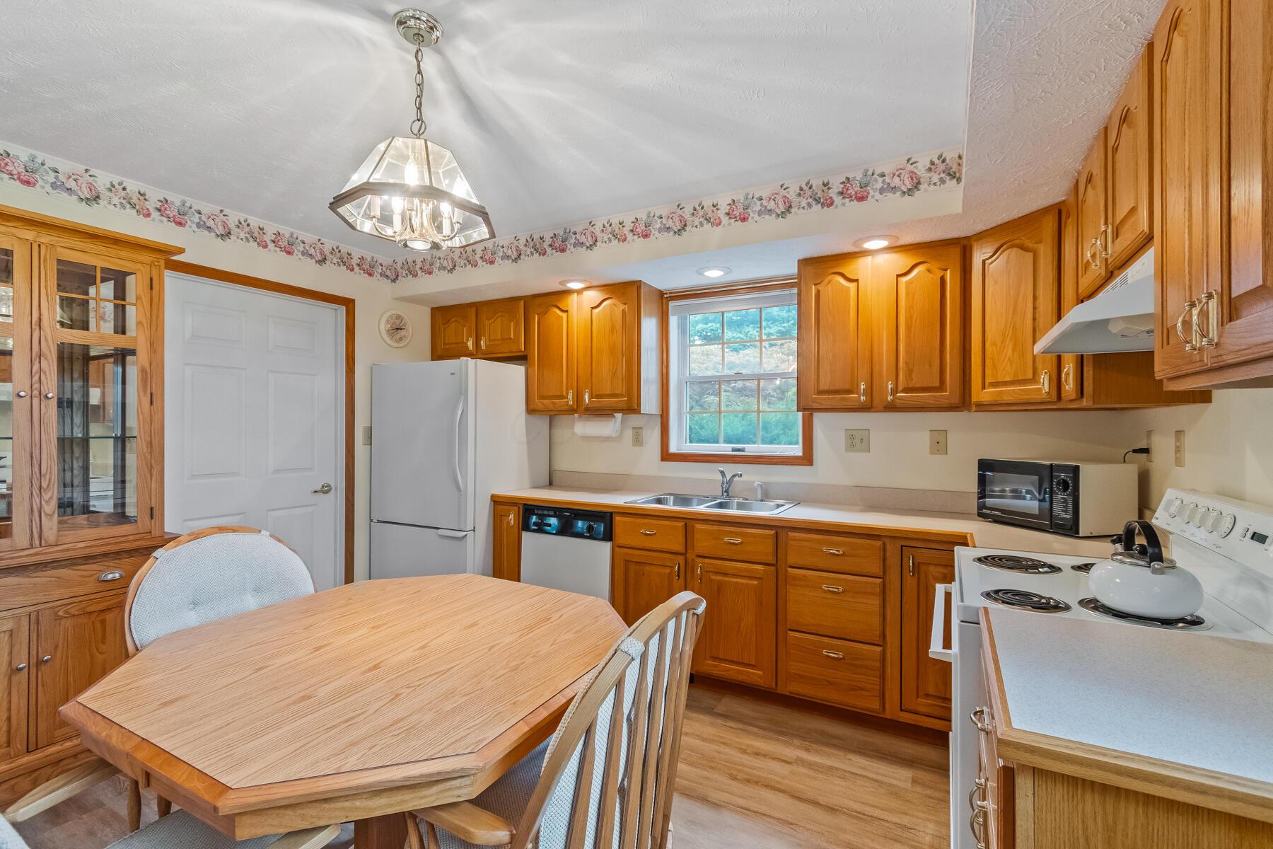 4808 Hughes Road