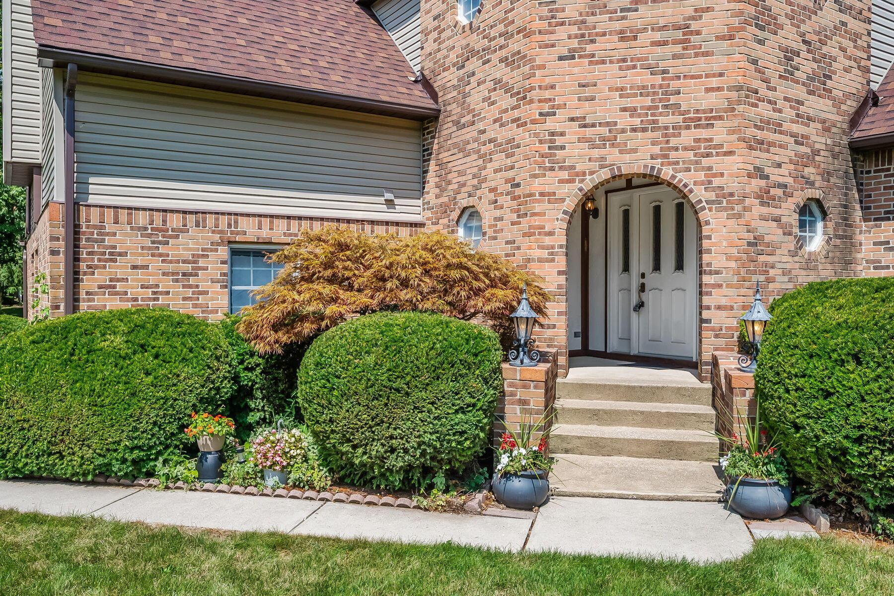 4808 Hughes Road