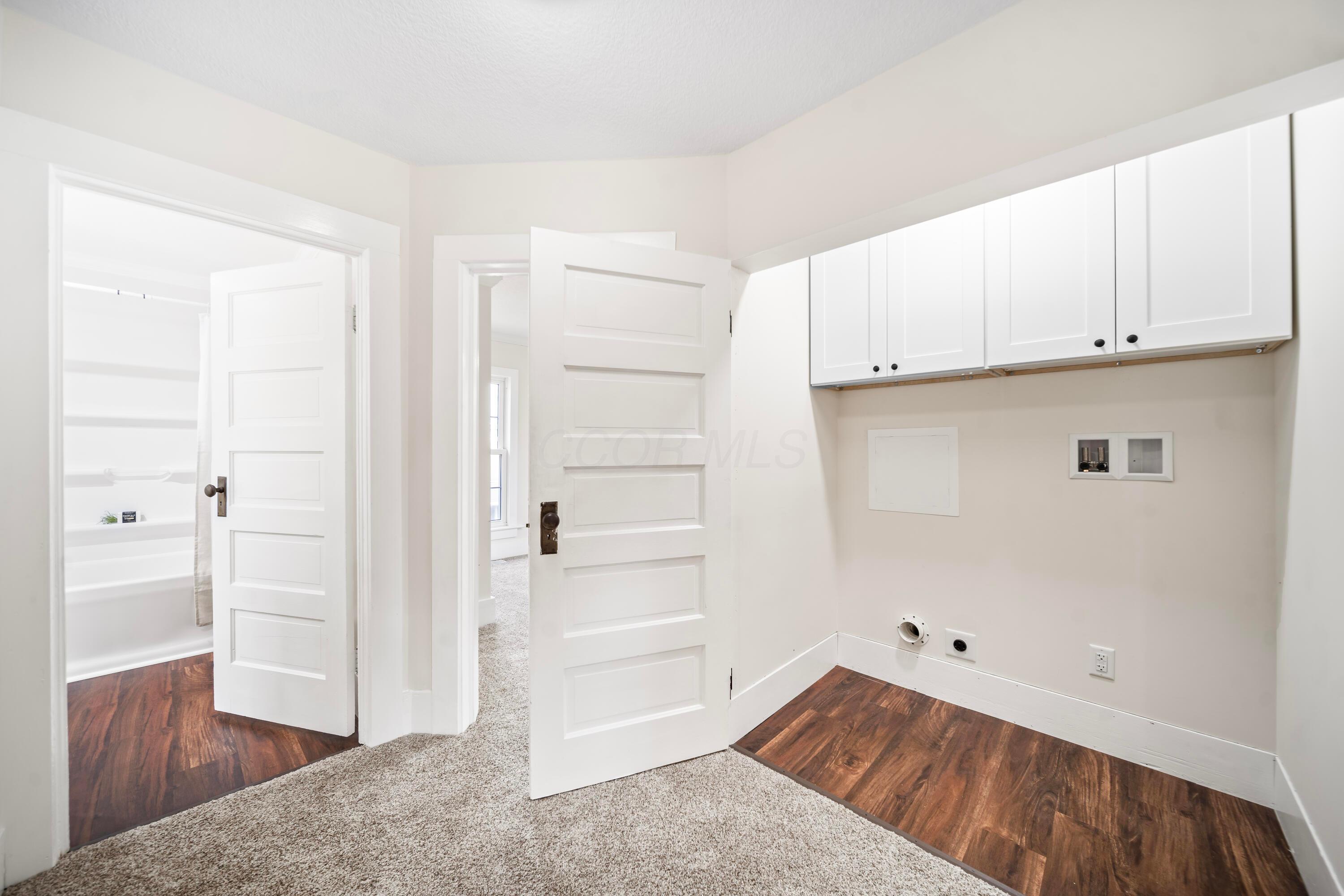 24 W Bomford Street