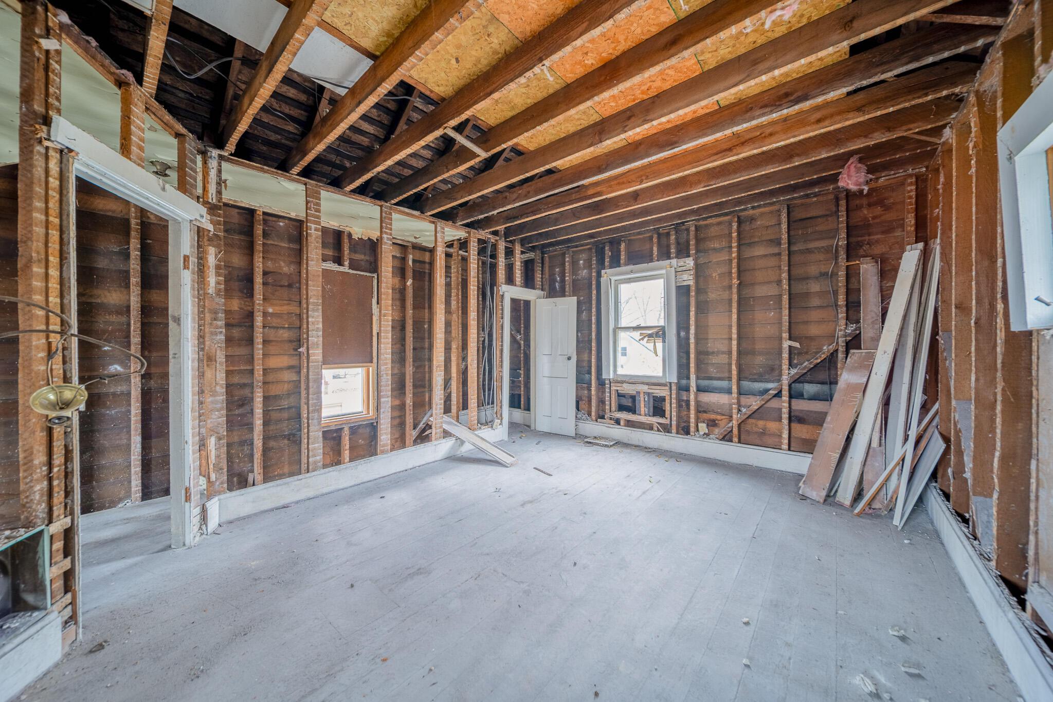 354 Bellefontaine Avenue