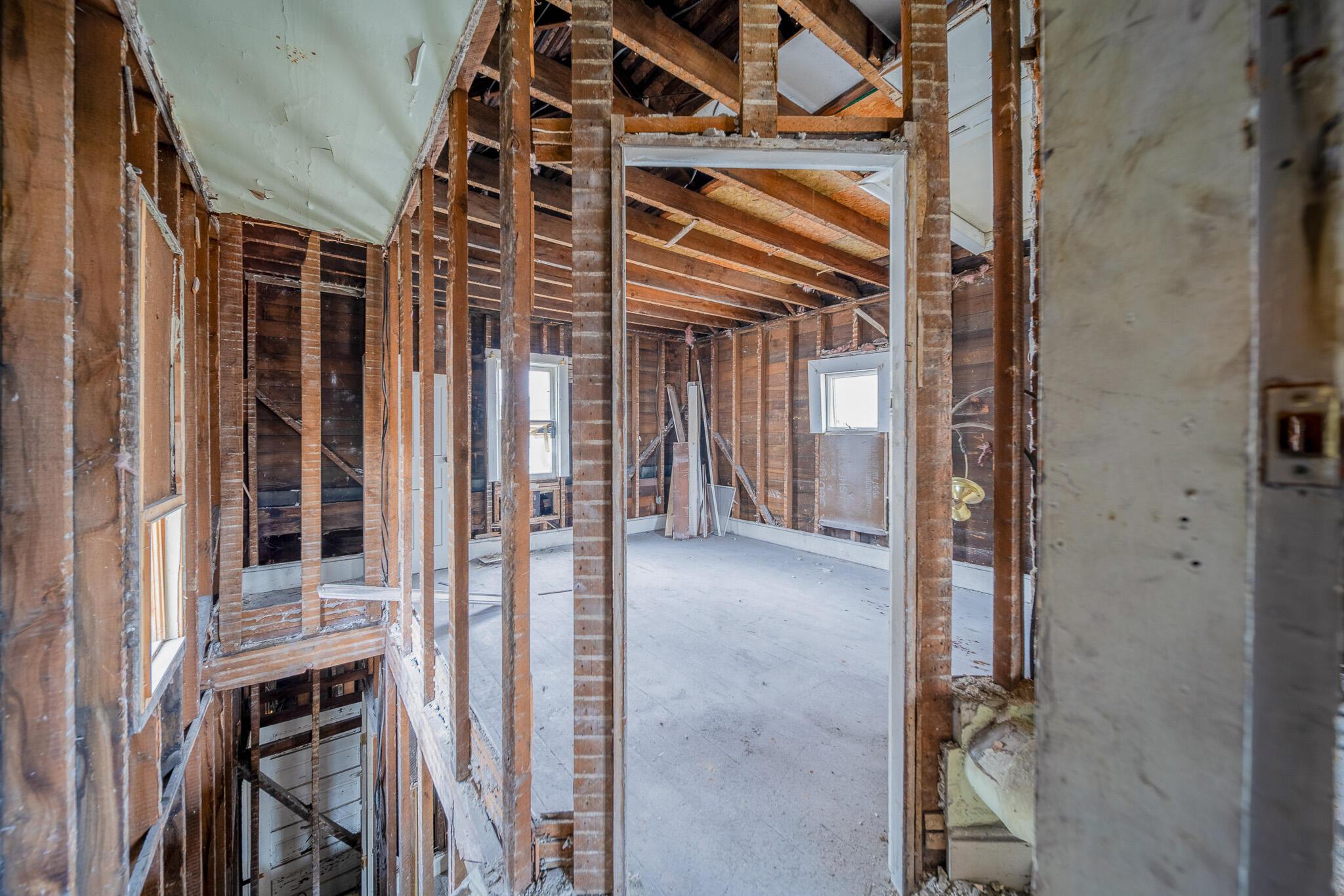 354 Bellefontaine Avenue