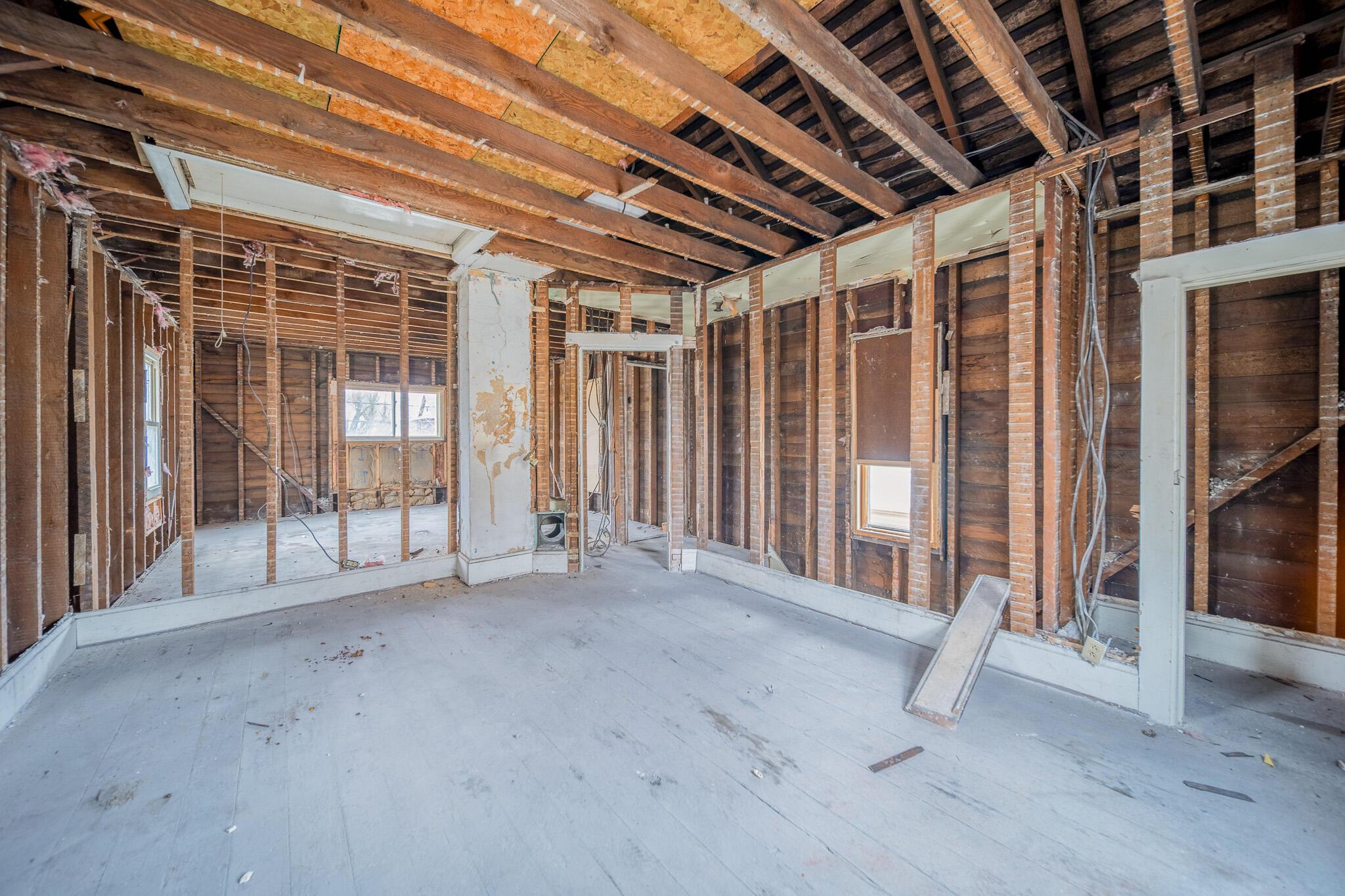 354 Bellefontaine Avenue