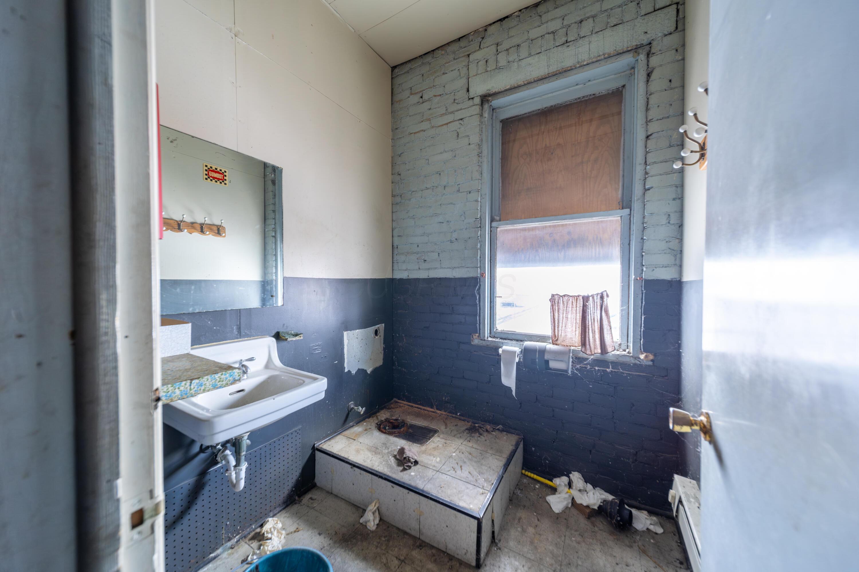 202 N State Street, Marion