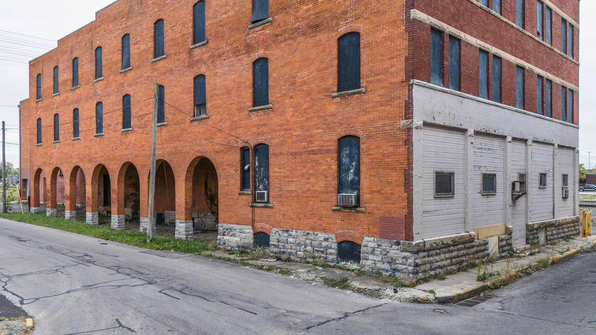 202 N State Street, Marion