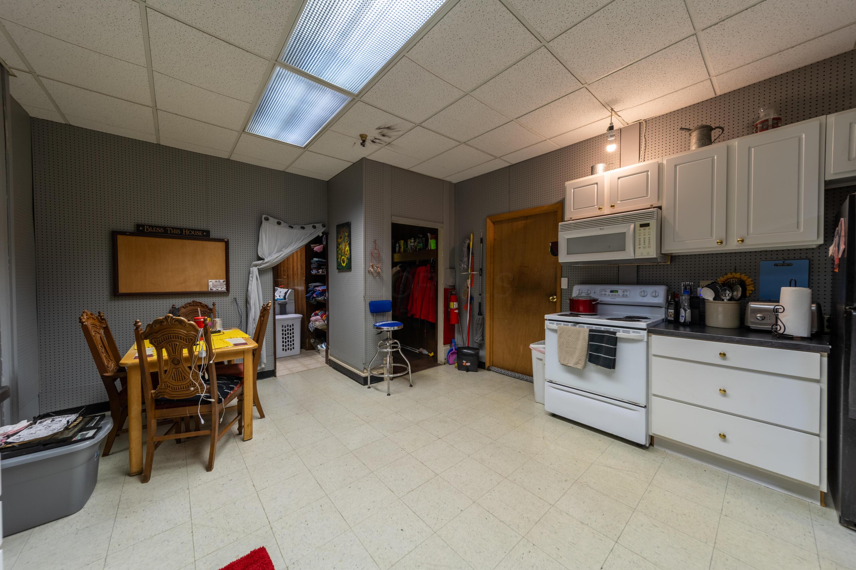 202 N State Street, Marion