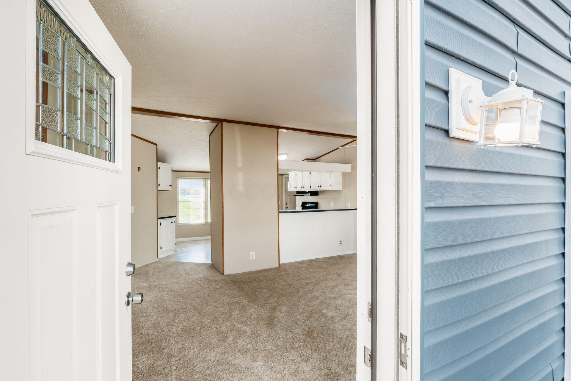 2185 Maureen Boulevard S