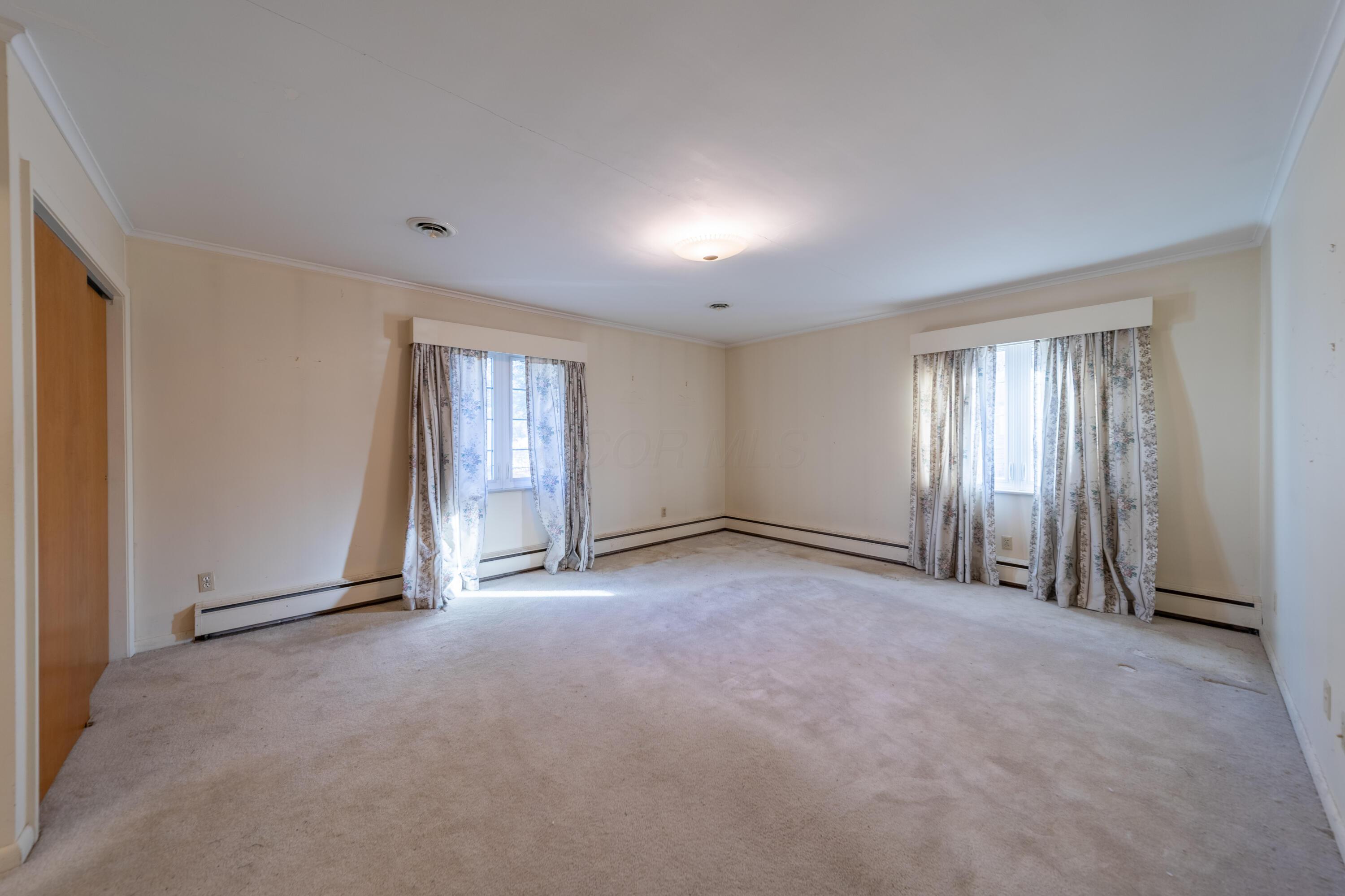 654 Vernon Heights Boulevard